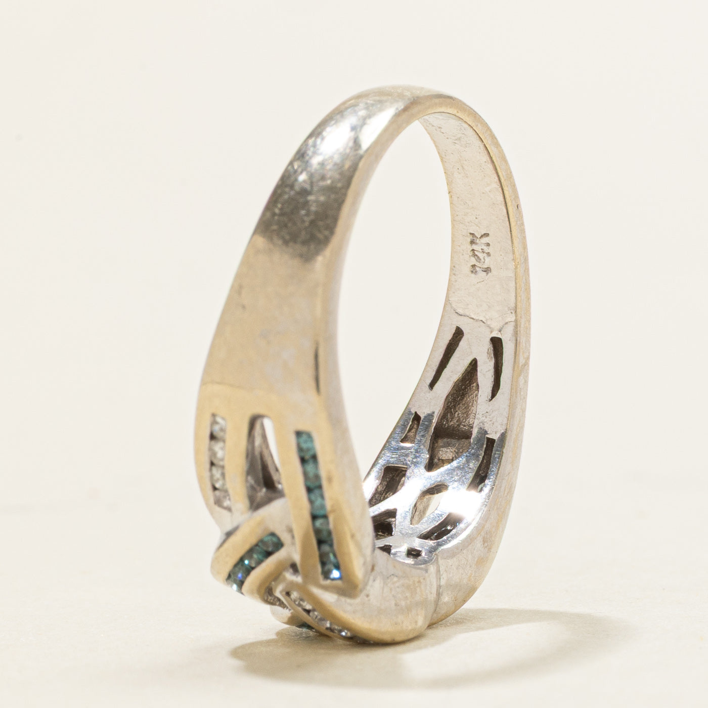 Bague en diamants bleus et blancs tissés | 0,21 ct | Taille 7