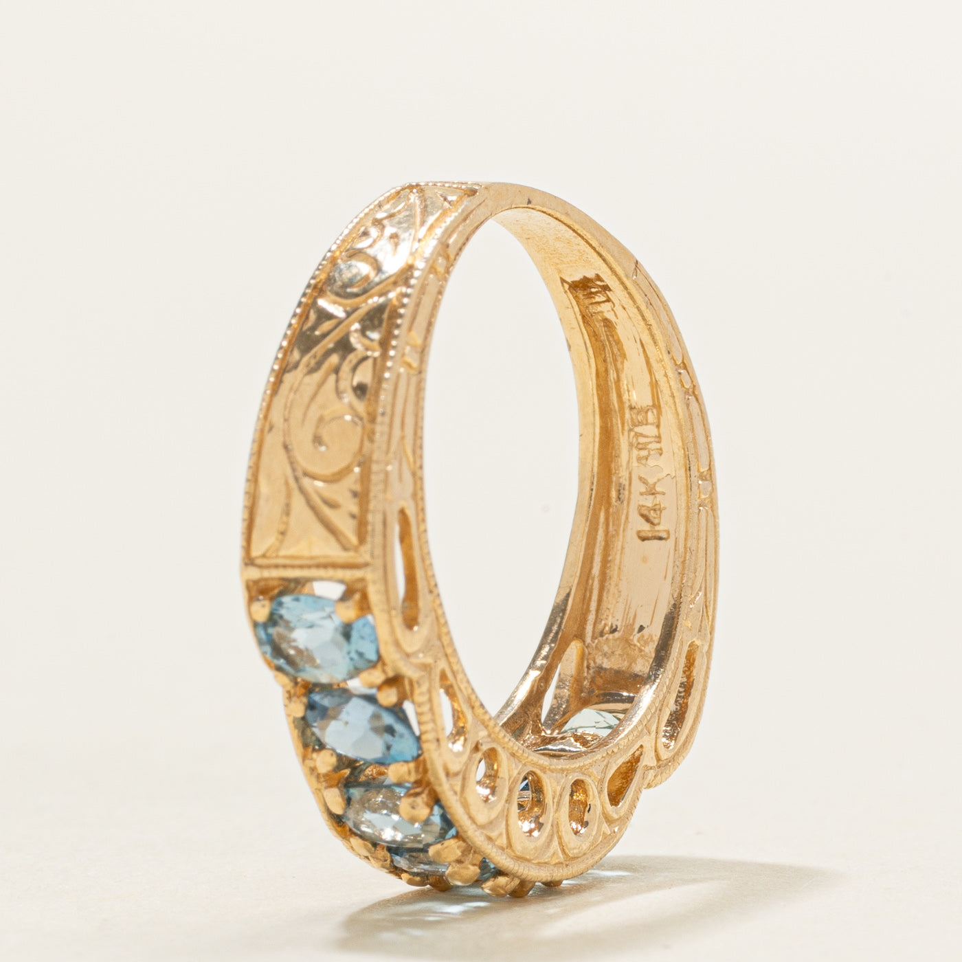 Bague gravée en aigue-marine sept pierres | 0,75 ct | Taille 6,0