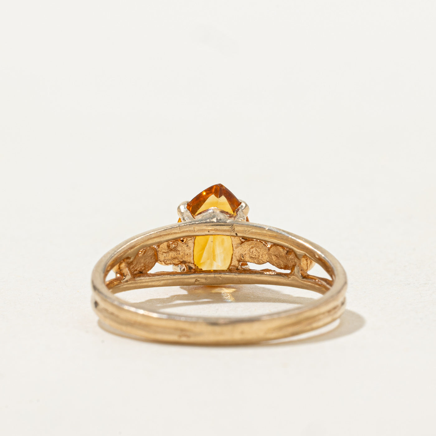 Pear Cut Citrine Split Shank Ring | SZ 6.0 |