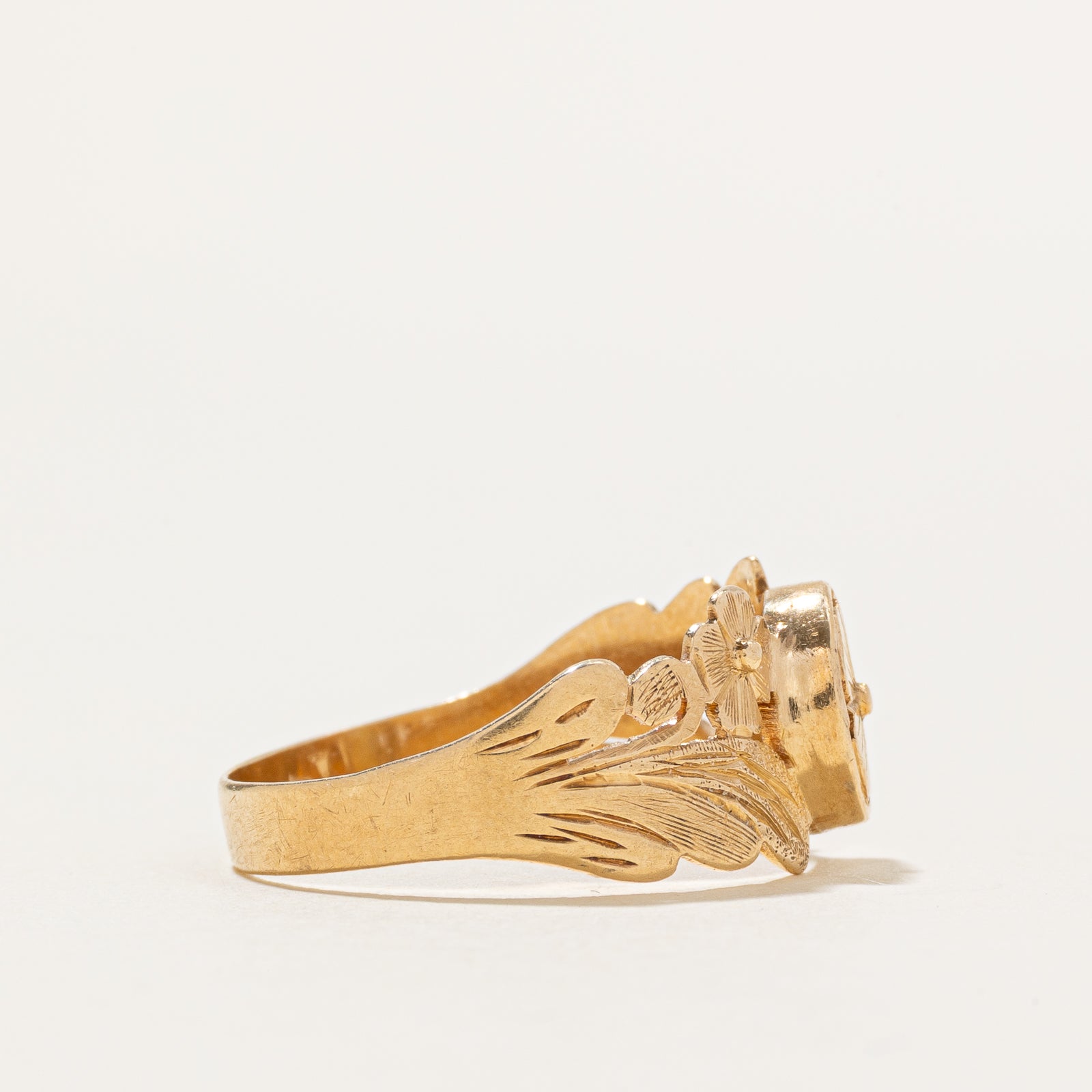 14k Yellow Gold Floral Engraved Ring | SZ 8.5