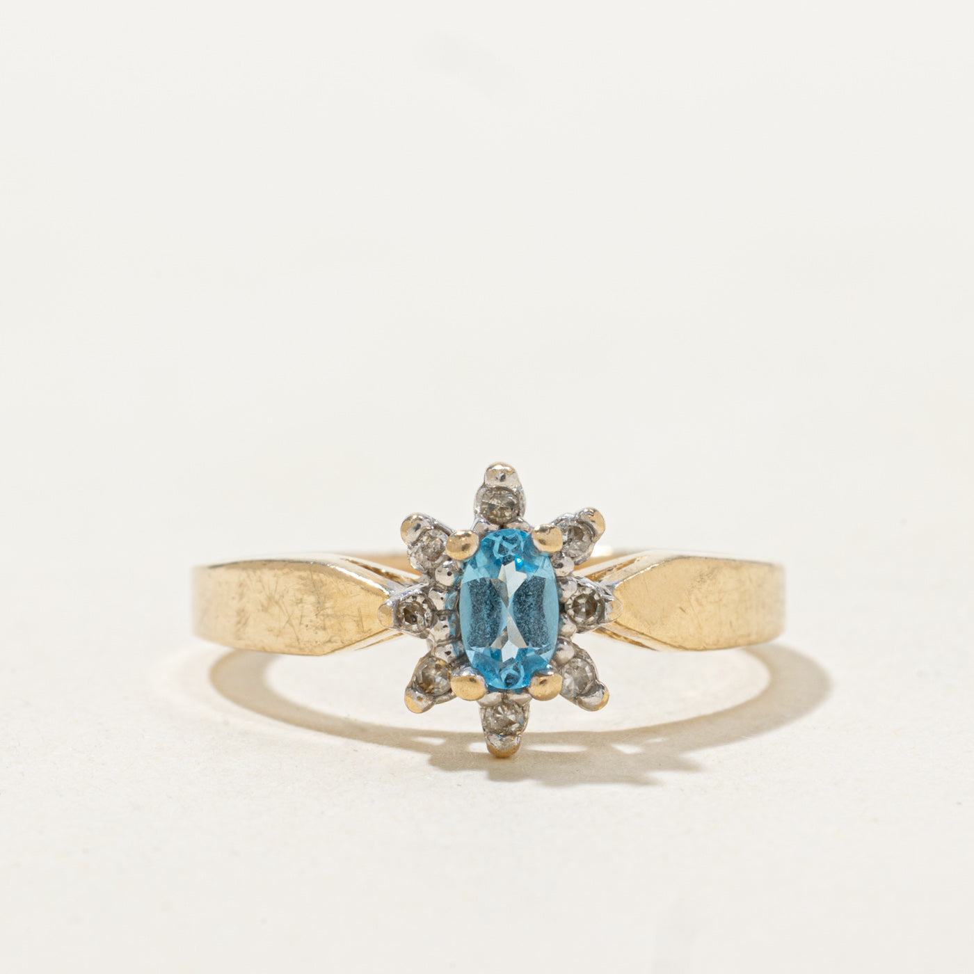 Topaz & Diamond Petal Ring | 0.2ct, 0.04ctw | SZ 6.5 |
