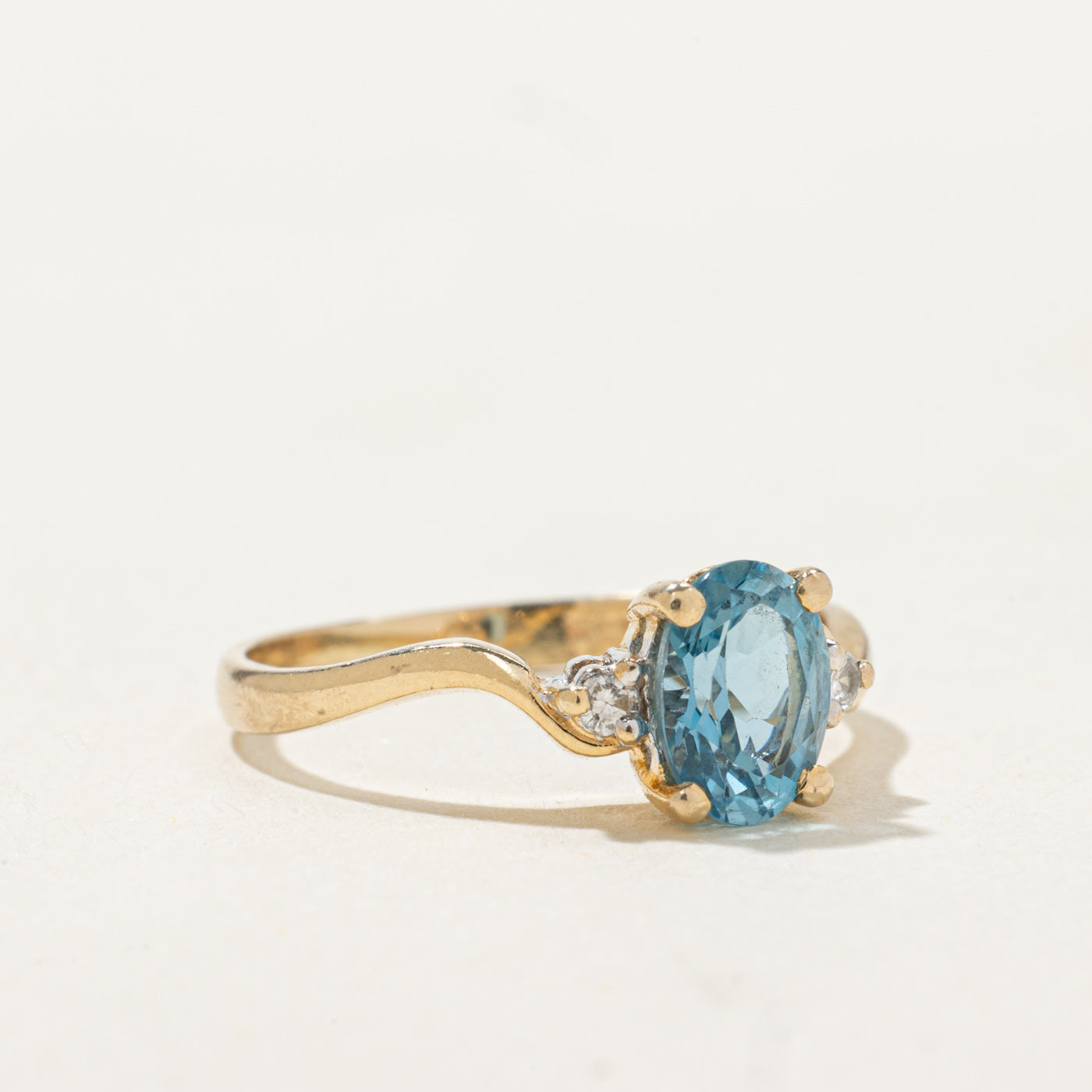 Oval Cut Topaz & Diamond Ring | 0.91ct, 0.03ctw | SZ 6.0 |