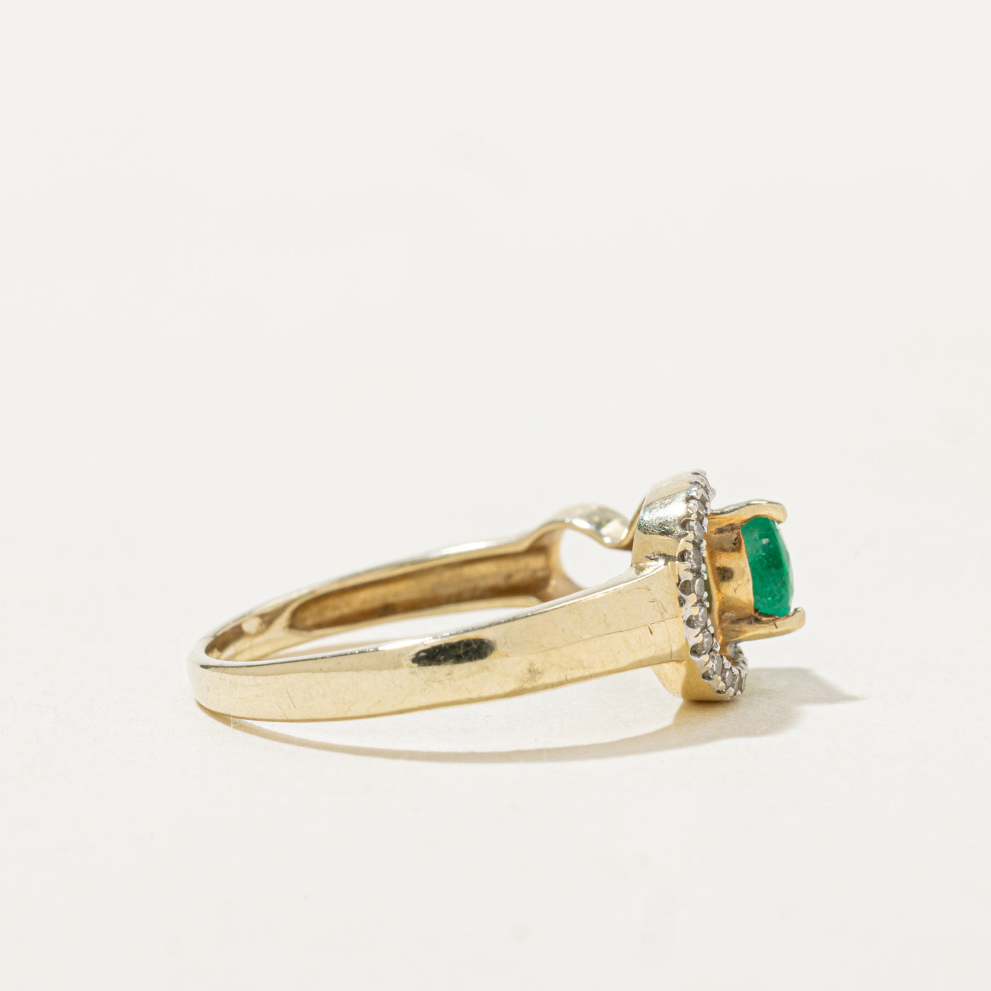 Pear Cut Emerald & Diamond Infinity Buckle Ring | 0.30ct, 0.028ctw | SZ 5.0 |