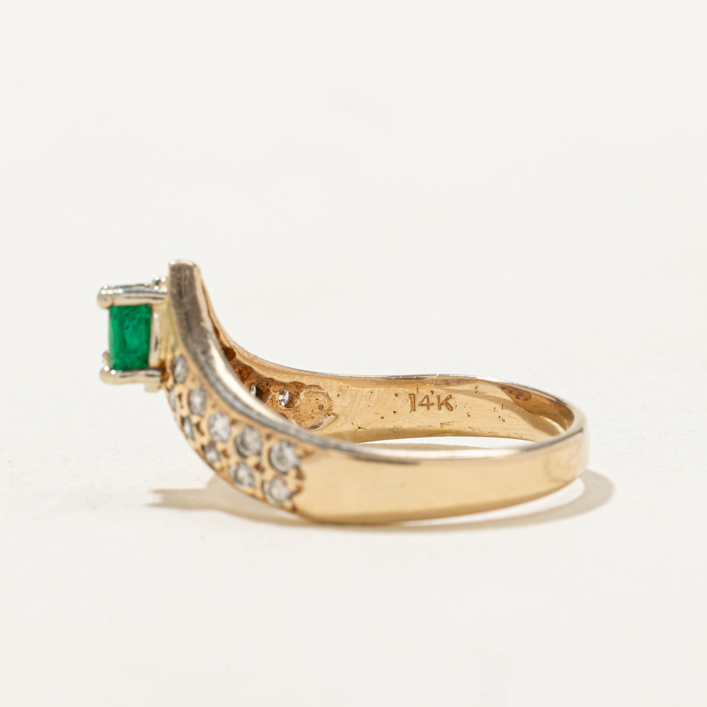 Pear Cut Emerald & Diamond Chevron Ring | 0.22ct, 0.3ctw | SZ 6.0 |