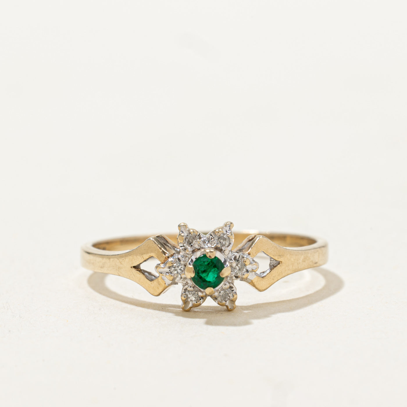 Emerald & Diamond Petal Ring | 0.07ct, 0.03ctw | SZ 6.5 |