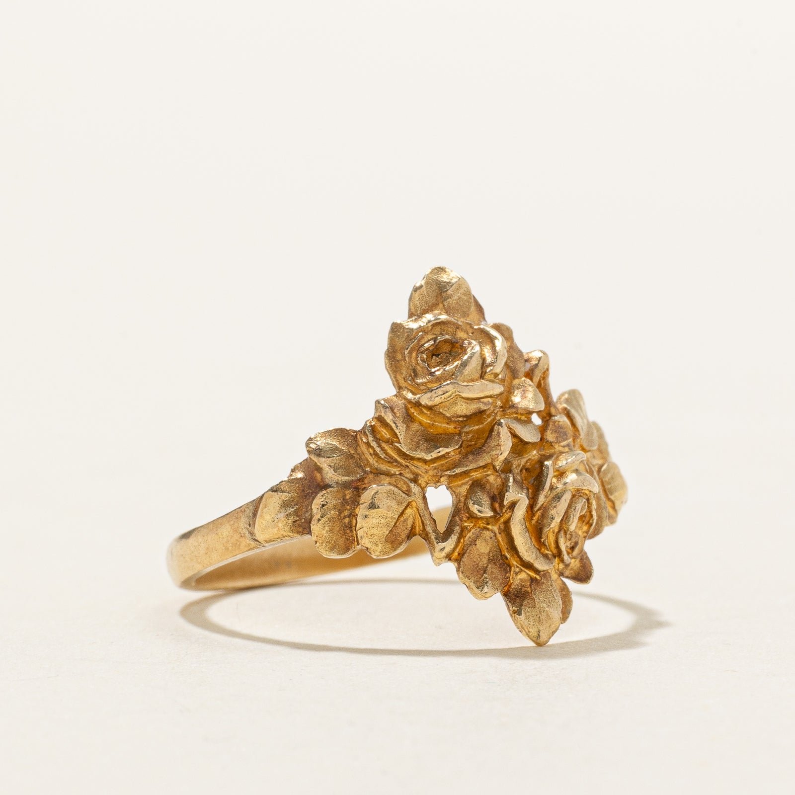 French Hallmarked 18k Yellow Gold Rosebush Ring | SZ 6.5