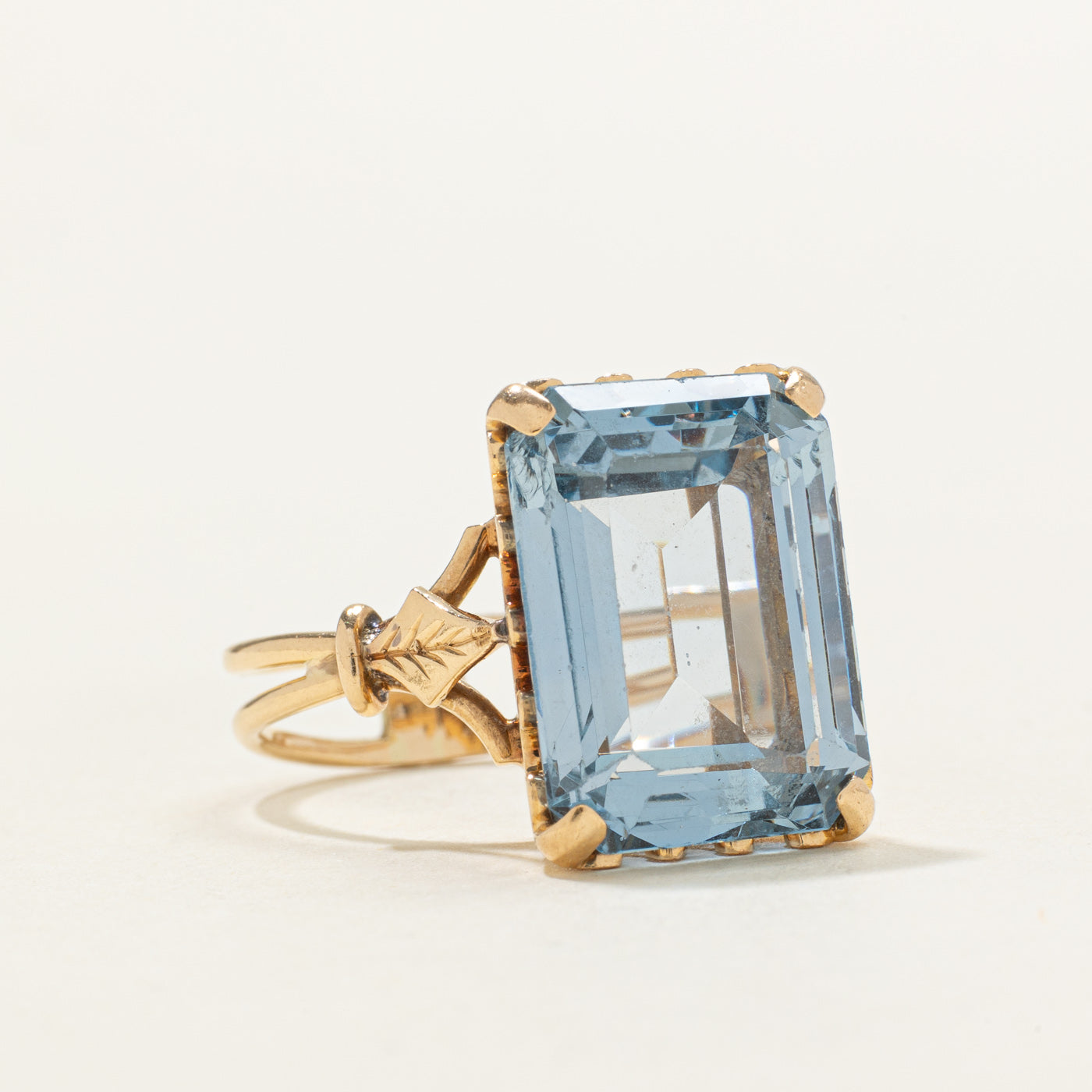 Bague cocktail en spinelle synthétique taille émeraude | 12,00 ct | Taille 8,0