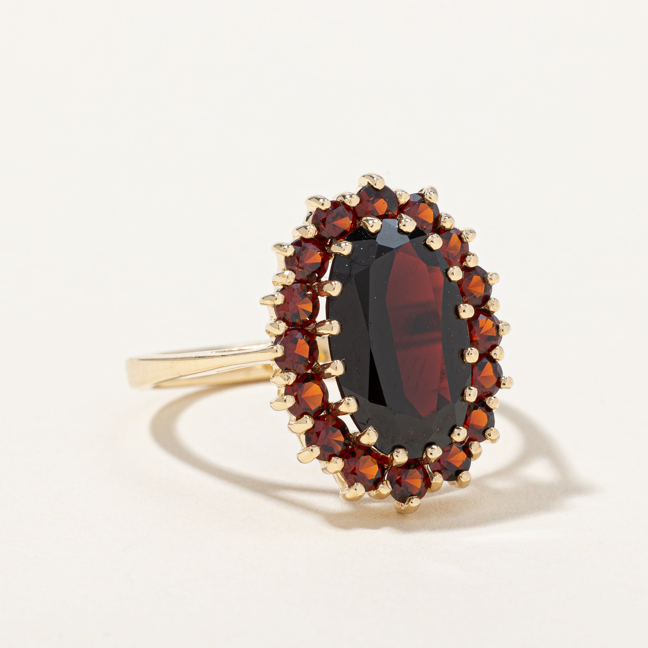 Bague cocktail en grenat | 3,60 ct | Taille 8,75 | 