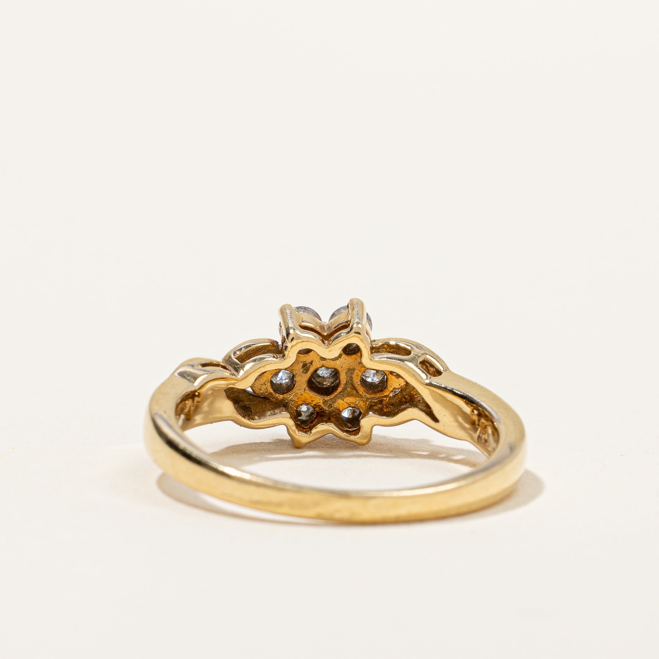 Twisted Floral Diamond Cluster Ring | 0.48 ctw, SZ 6.75 |