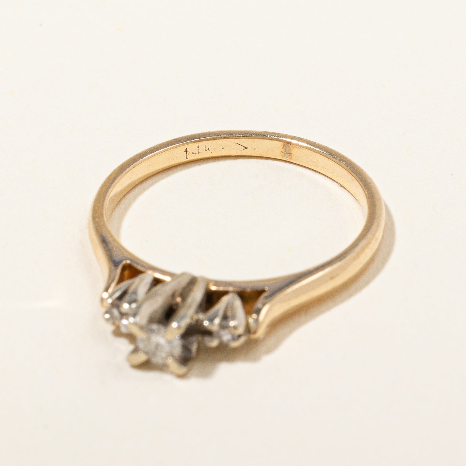 Vintage Three Stone Setting Ring | 0.08 ctw, SZ 4.5 |