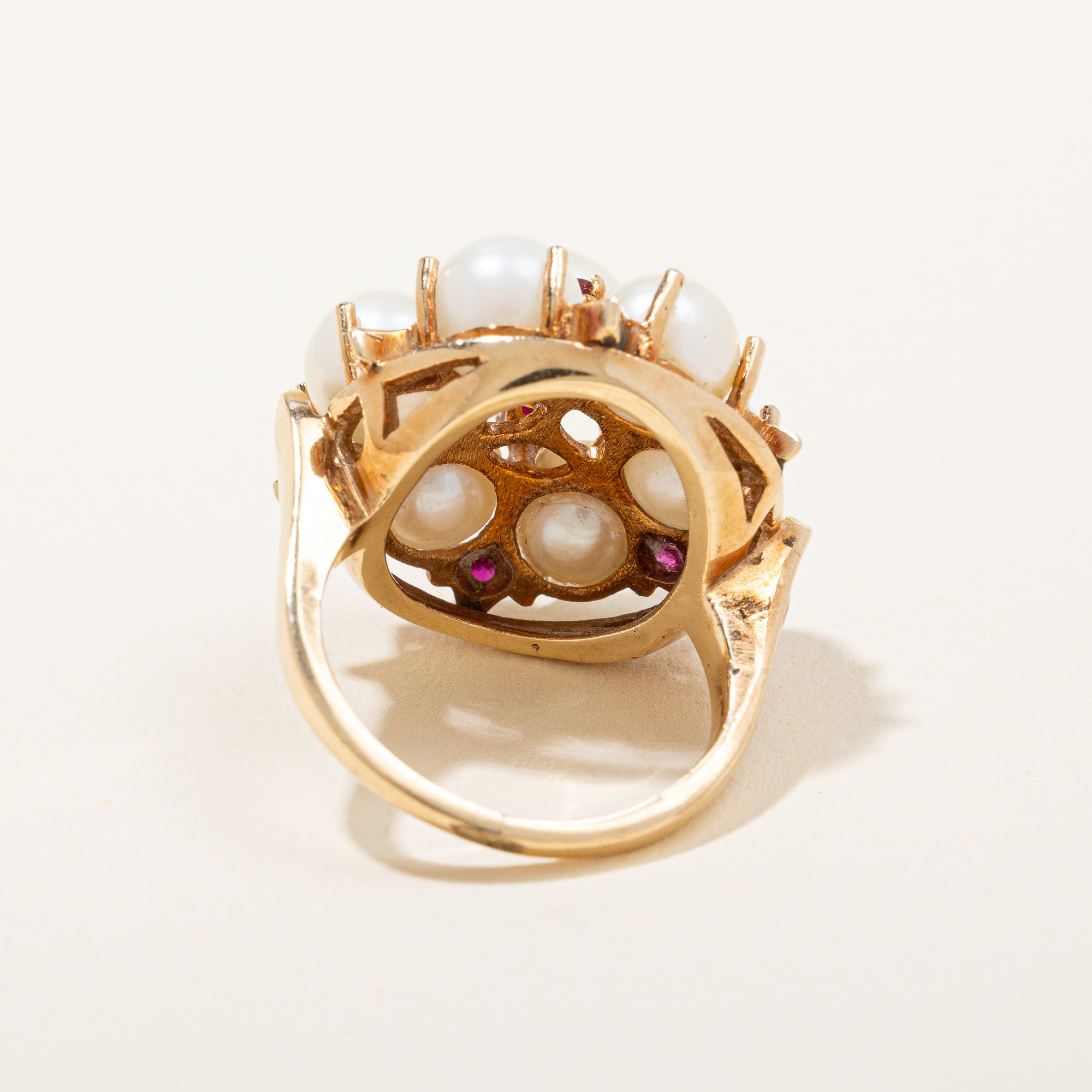 Retro Era Pearl & Ruby Cocktail Ring | SZ 5.25 |