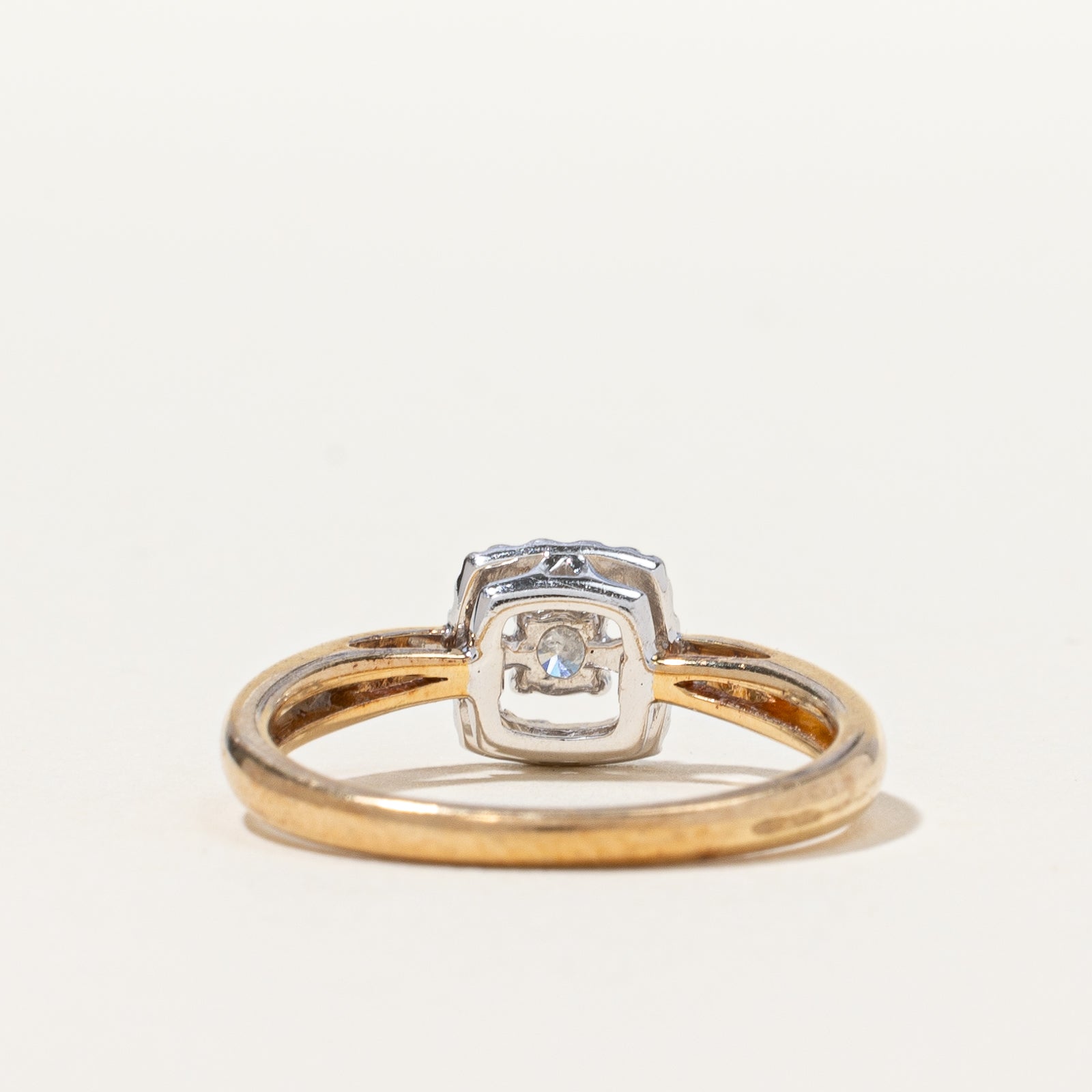 Diamond Halo Ring | 0.17 ctw | SZ 6.5 |