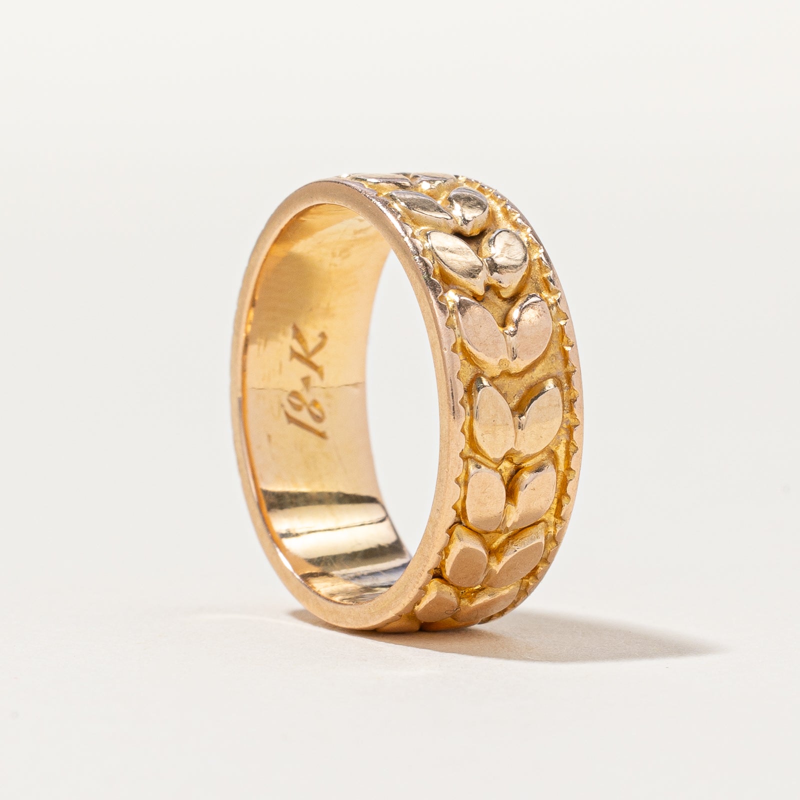 Yellow Gold Leaf Patterned Band | SZ 6 |