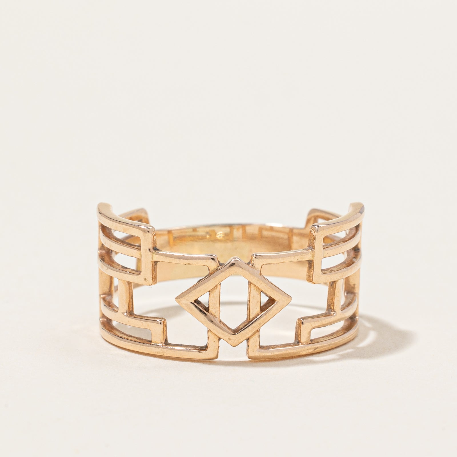 14k Yellow Gold Ring | SZ 7.5 |