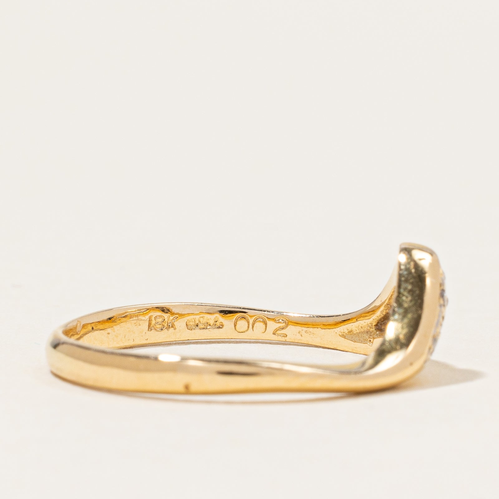 Diamond Chevron Ring | 0.02ctw | SZ 5.5 |