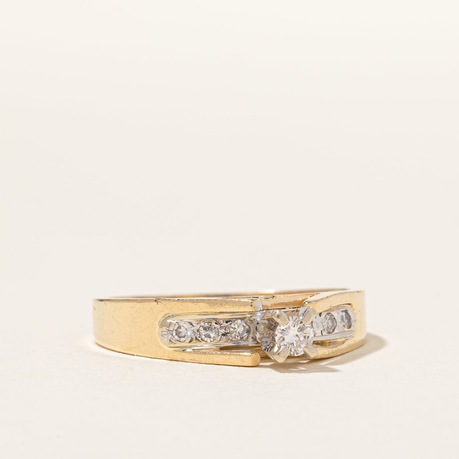 Cathedral Set Diamond Engagement Ring | 0.16ctw | SZ 7.75 |