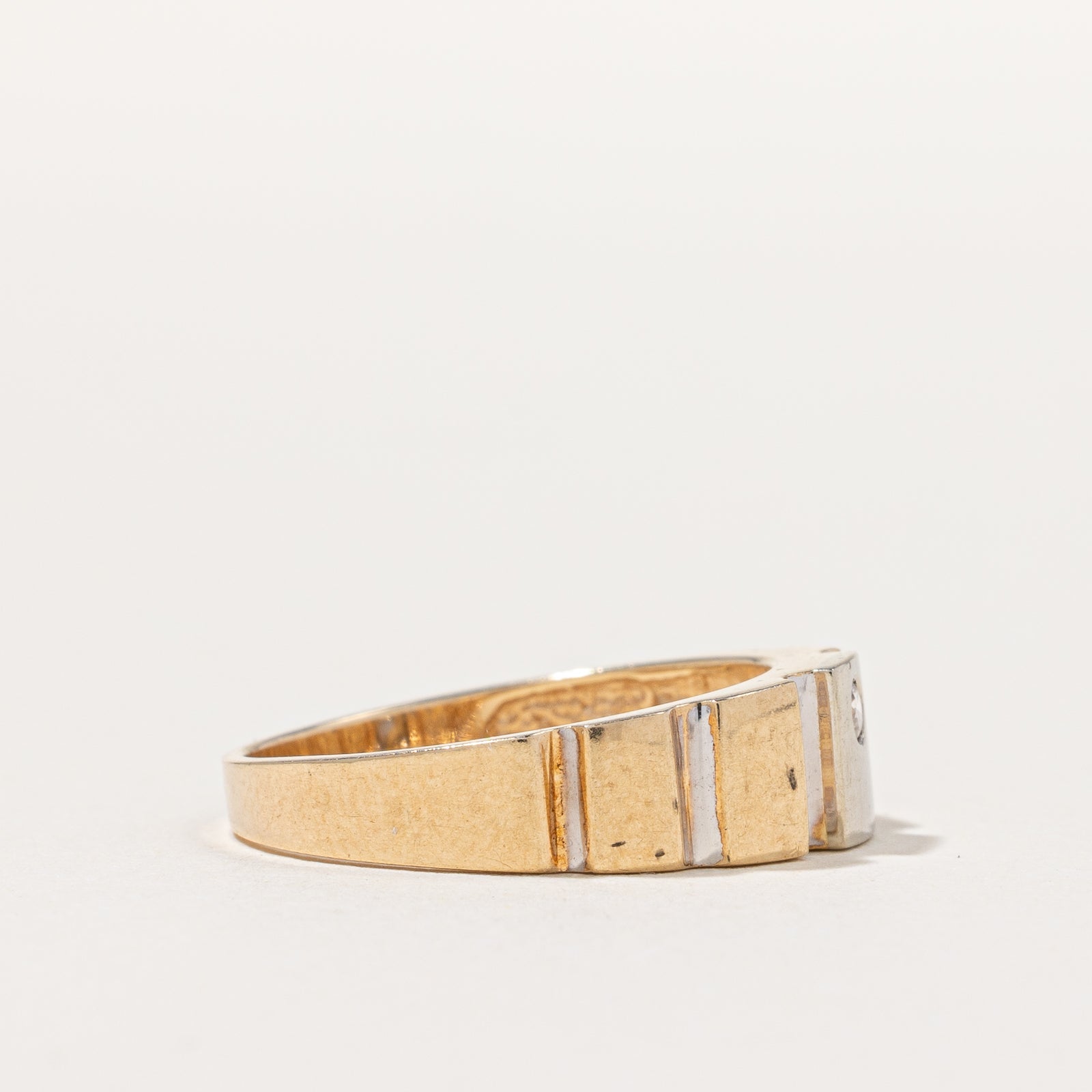 Flush Set Diamond Ring | 0.03ct | SZ 6.25 |
