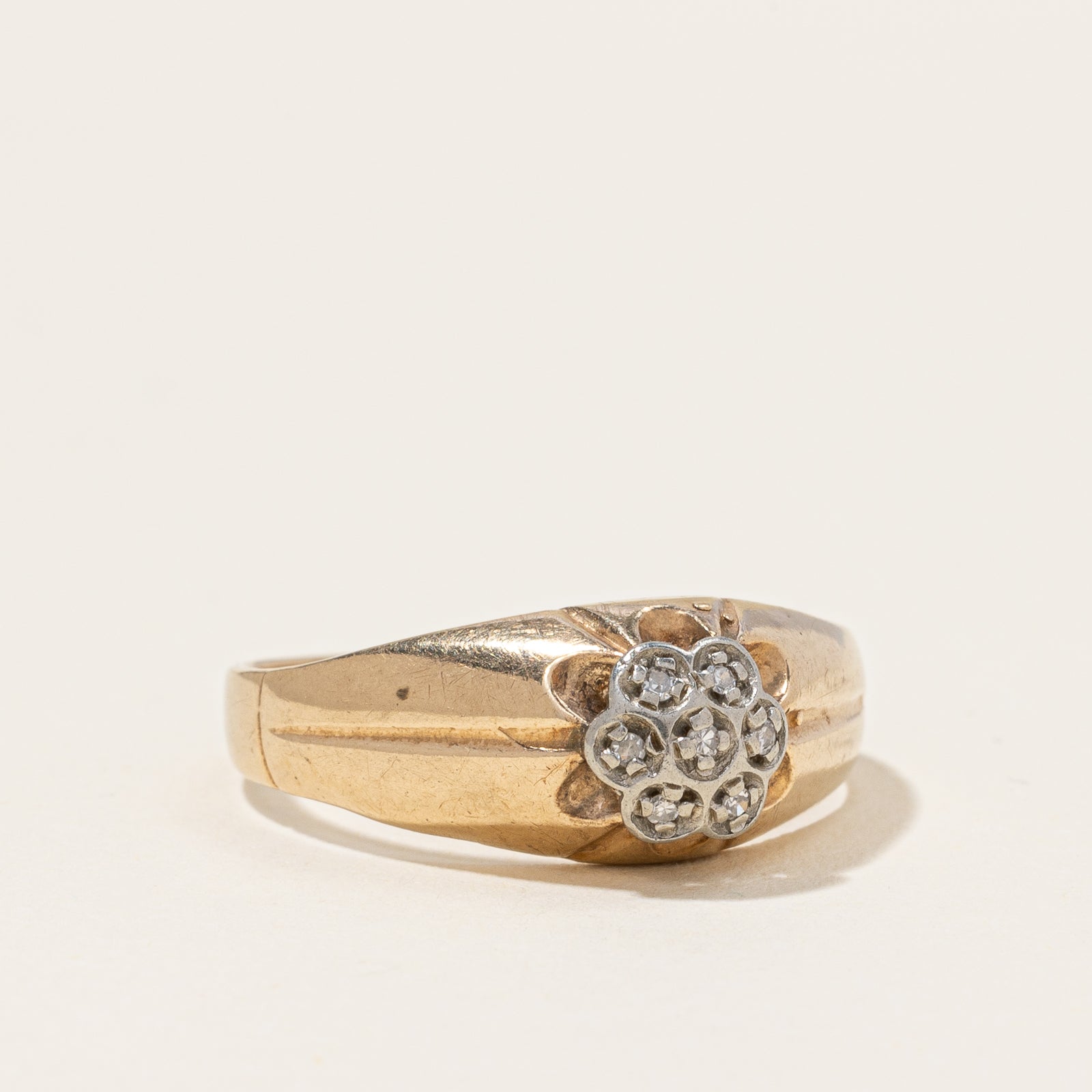 Diamond Cocktail Ring | 0.04ctw |SZ 8.25 |