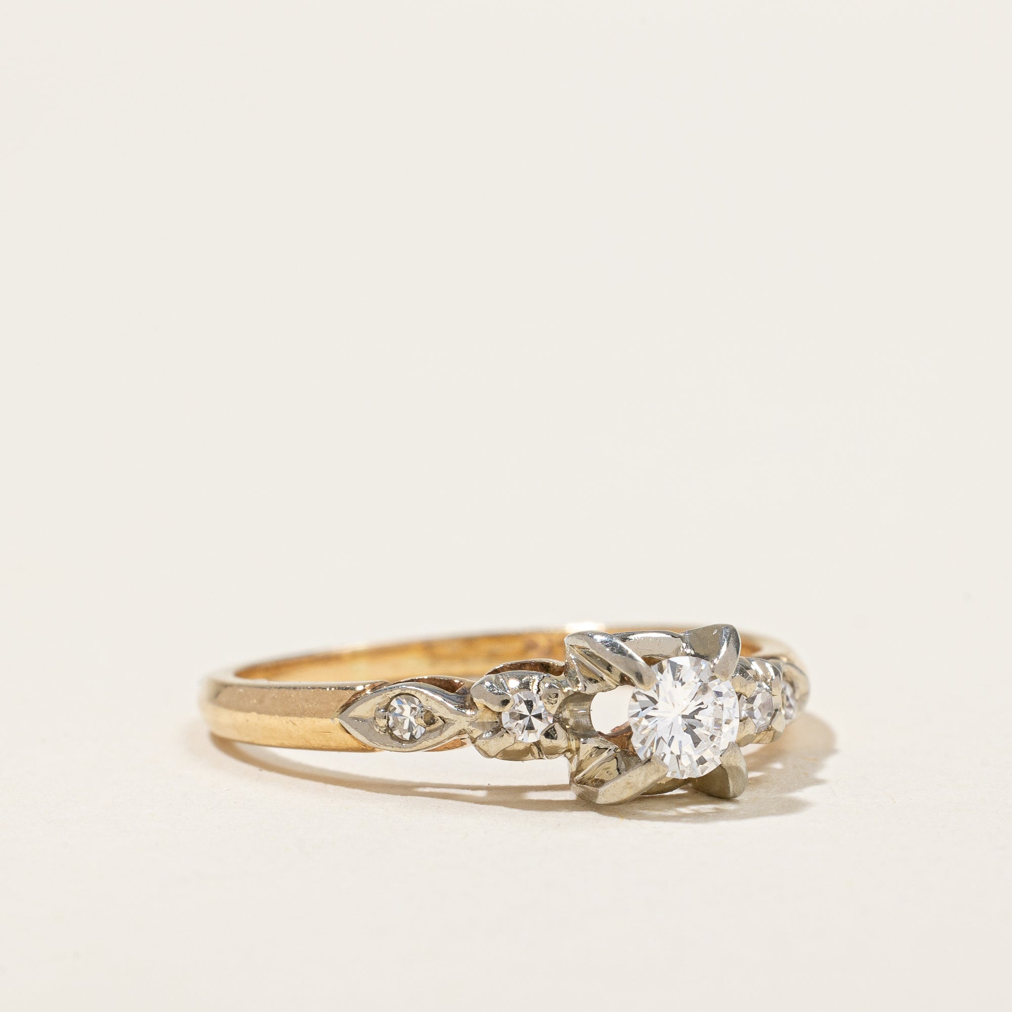 High Set Diamond Ring | 0.23ctw | SZ 6 |