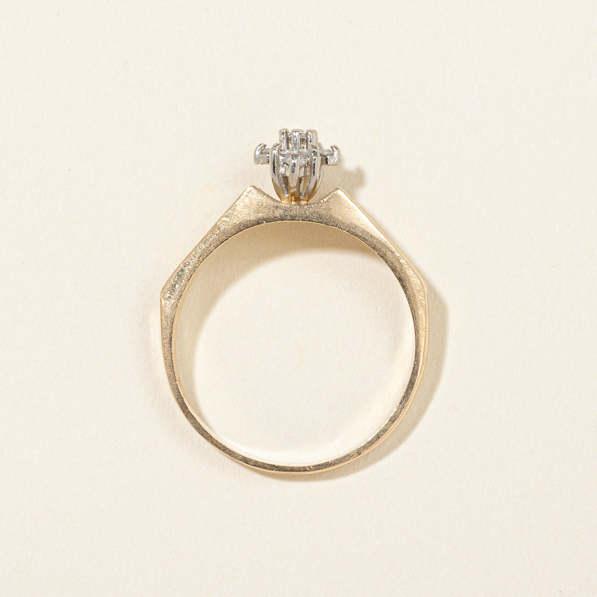 Diamond Cluster Ring | 0.13ctw | SZ 7.25 |