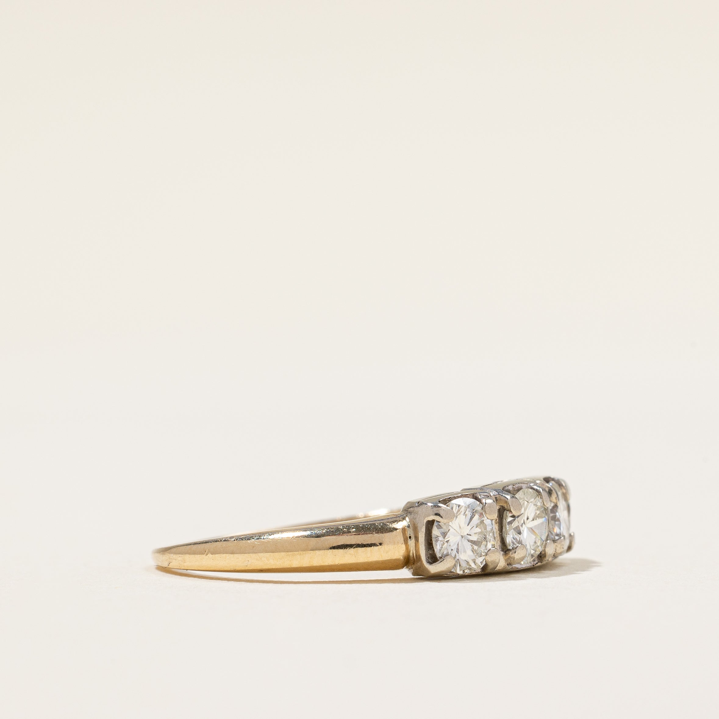 Four Stone Diamond Ring | 0.92ctw | SZ 7.25 |
