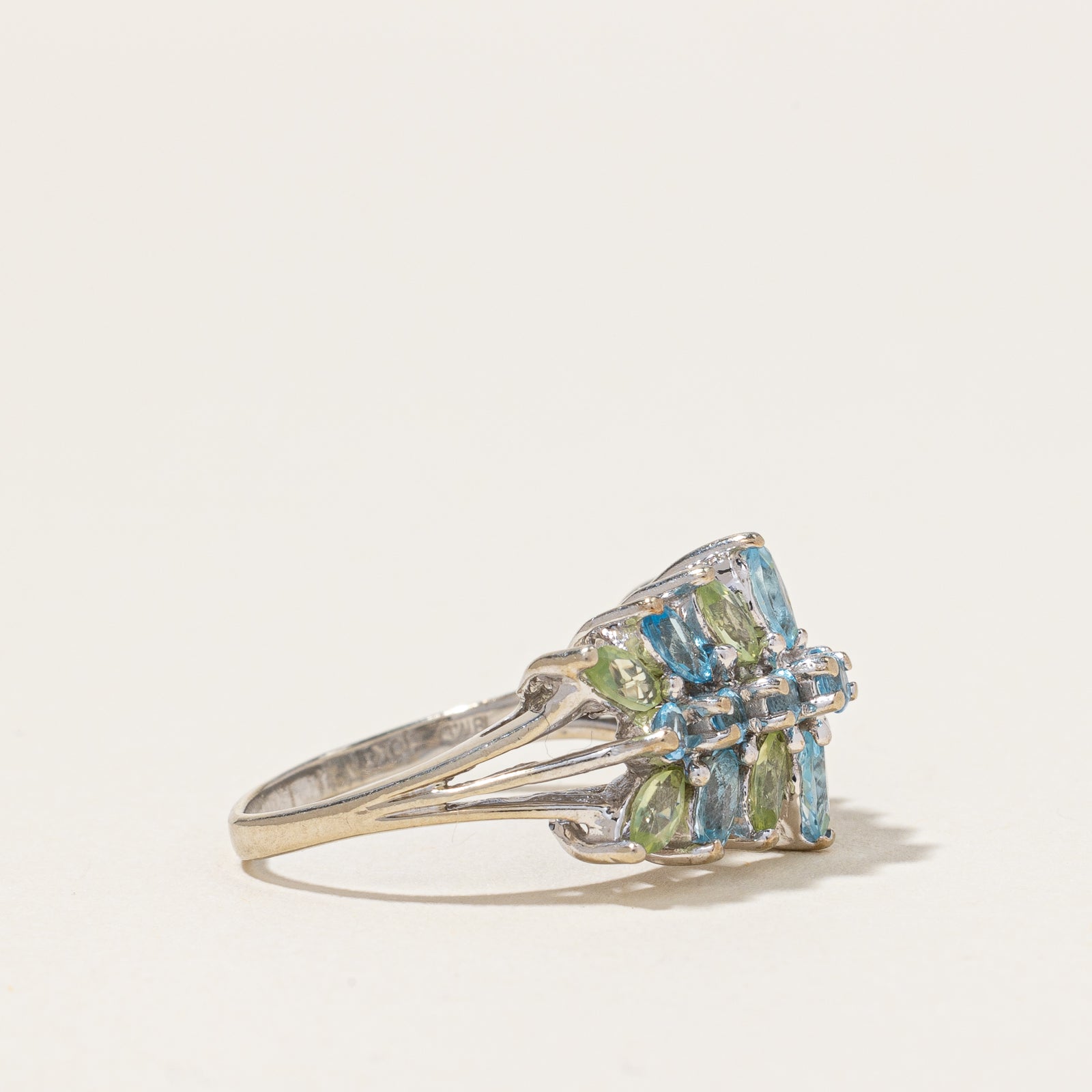 Radiant Blue Topaz & Peridot Ring | 1.00ctw | SZ 4.5 |