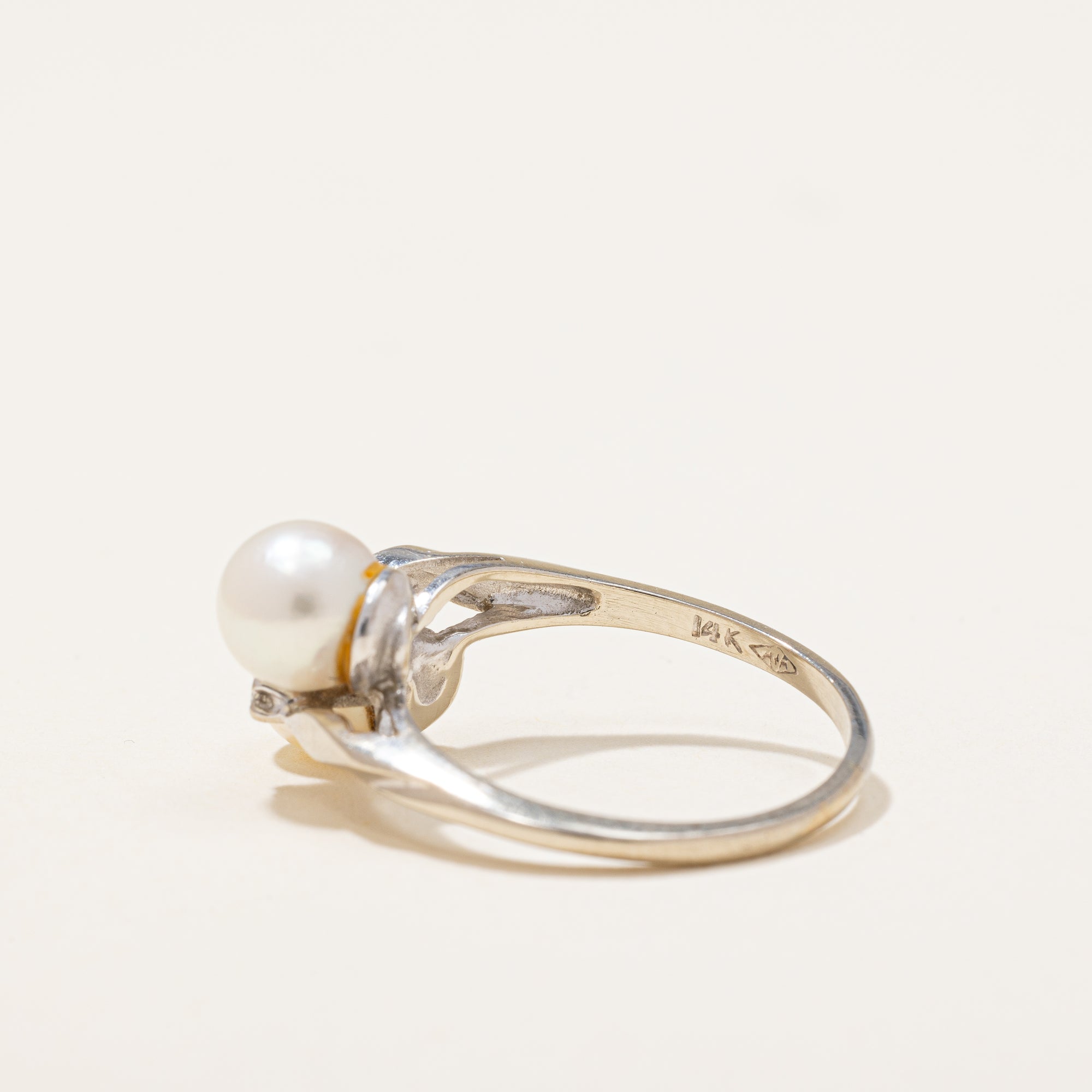 Diamond and Pearl Bypass Ring | 3.92 ctw | SZ 7 |