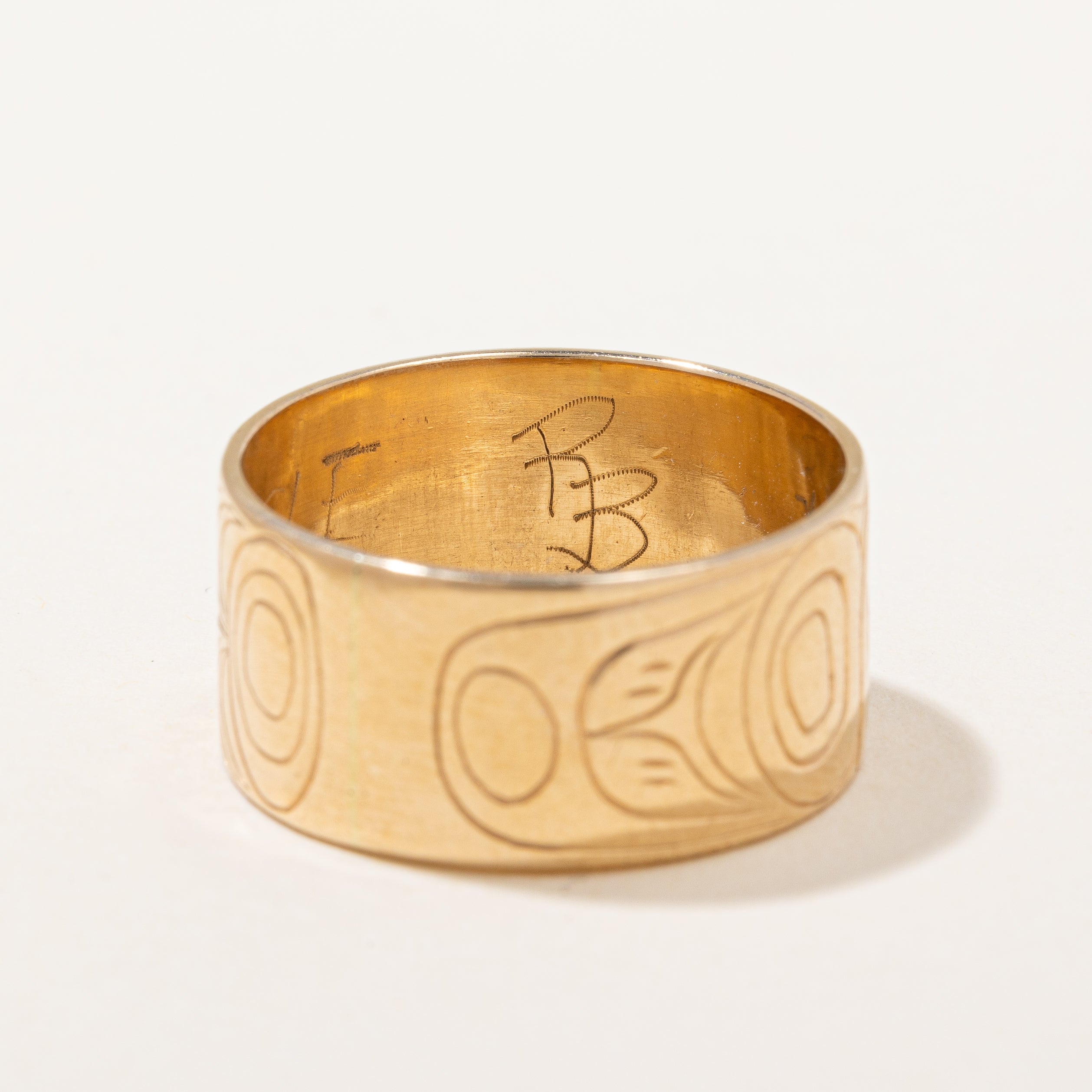 Indigenous Eagle Art Gold Band | SZ 11 |