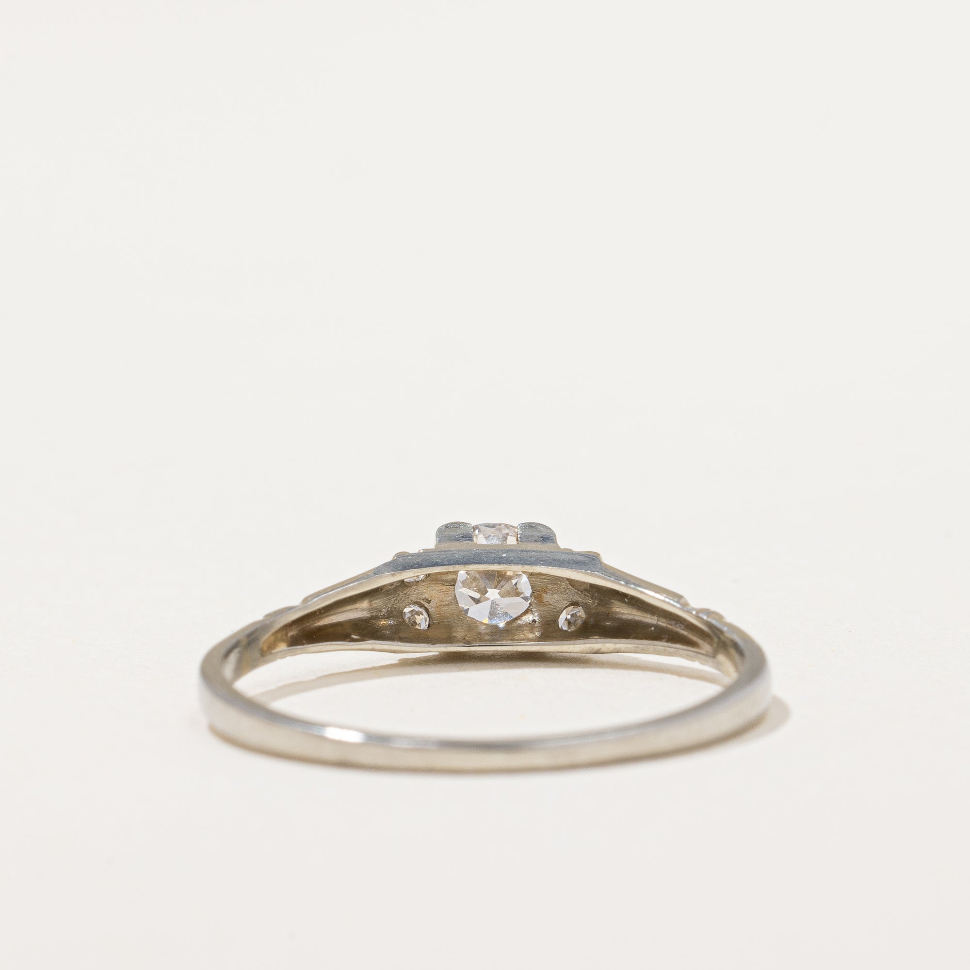 Art Deco Diamond Engagement Ring | 0.35 ctw | SZ 8.25 |