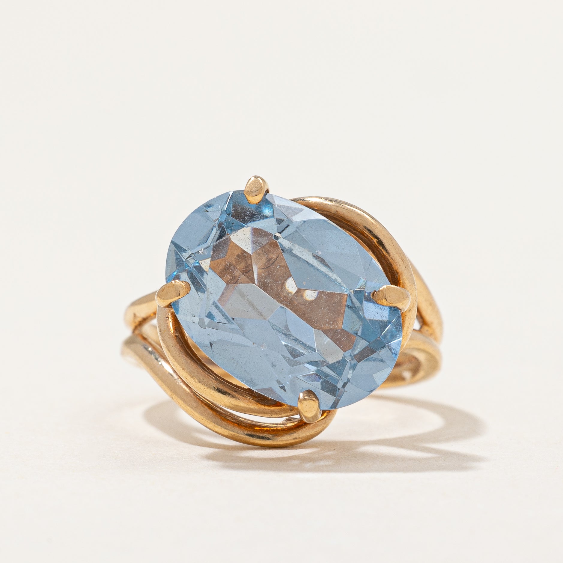 Twisted Gold Blue Topaz Cocktail Ring | SZ 4.75 |