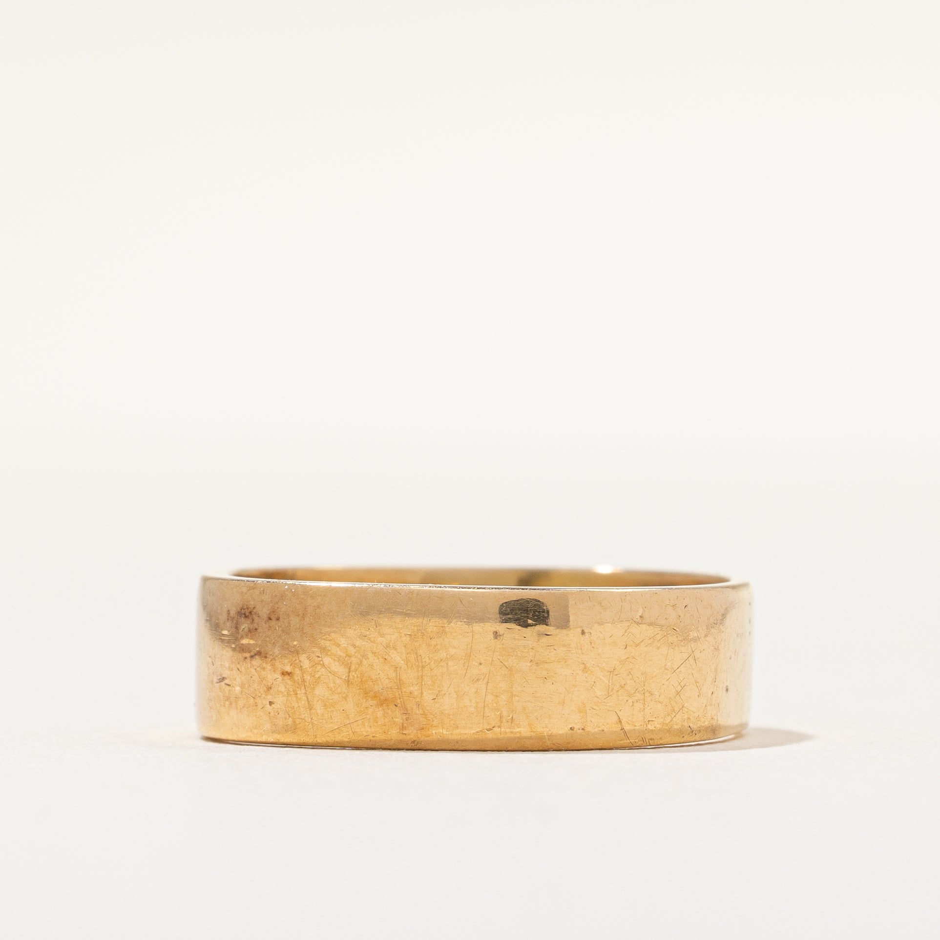 Soft Square Tapered Gold Band | SZ 6.5 |