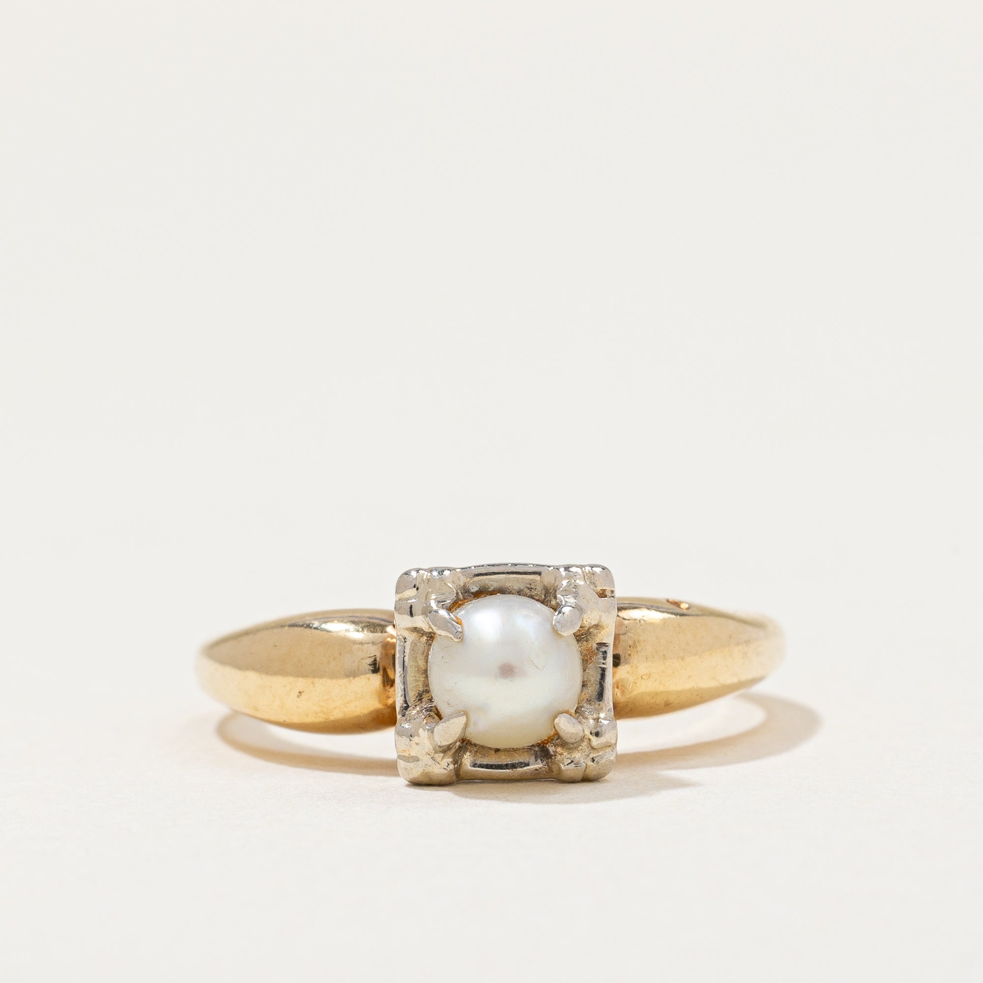 Illusion Set Pearl Solitaire Ring | 0.70 ct | SZ 5.5 |