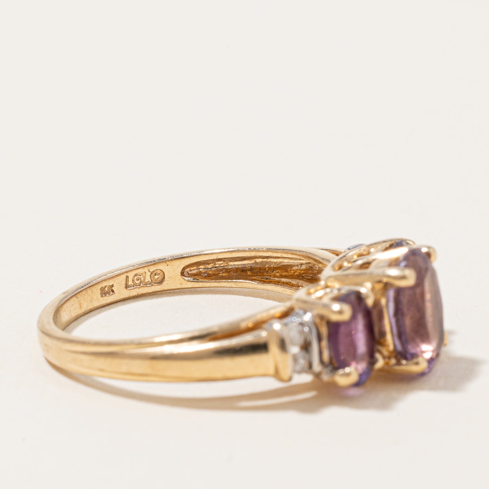 Amethyst & Diamond Ring | 1.70ctw, 0.06ctw | SZ 7 |