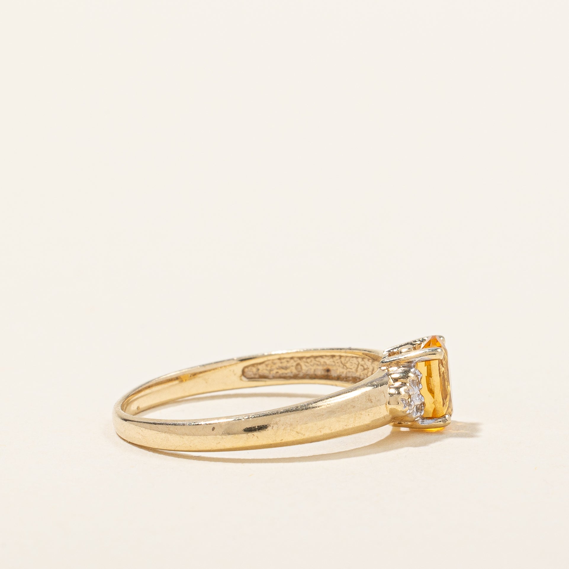 Citrine & Diamond Ring | 0.35ct, 0.03ctw | SZ 6.5 |