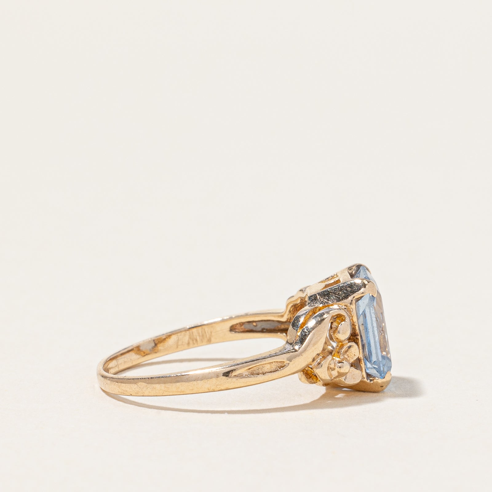 10K Yellow Gold Blue Topaz Ring | 1.64ct | SZ 3.75