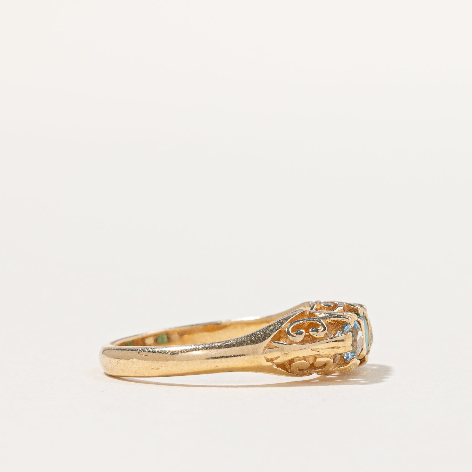 Bague aigue-marine et émeraude | 0,14 ct au total, 0,12 ct | Taille 4,25 | 