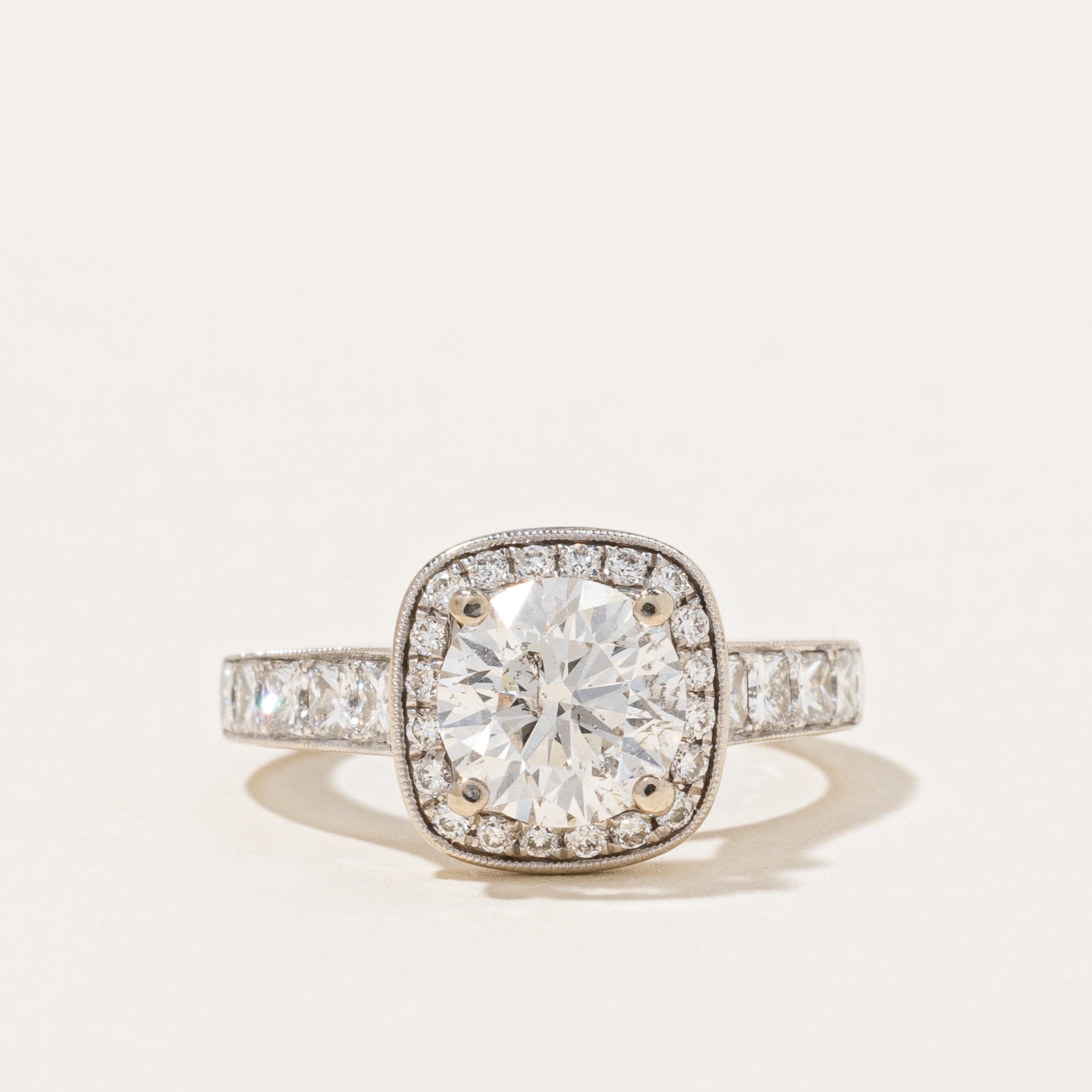 Simon G' Diamond Halo Engagement Ring | 2.06ctw | SZ 4.5 |