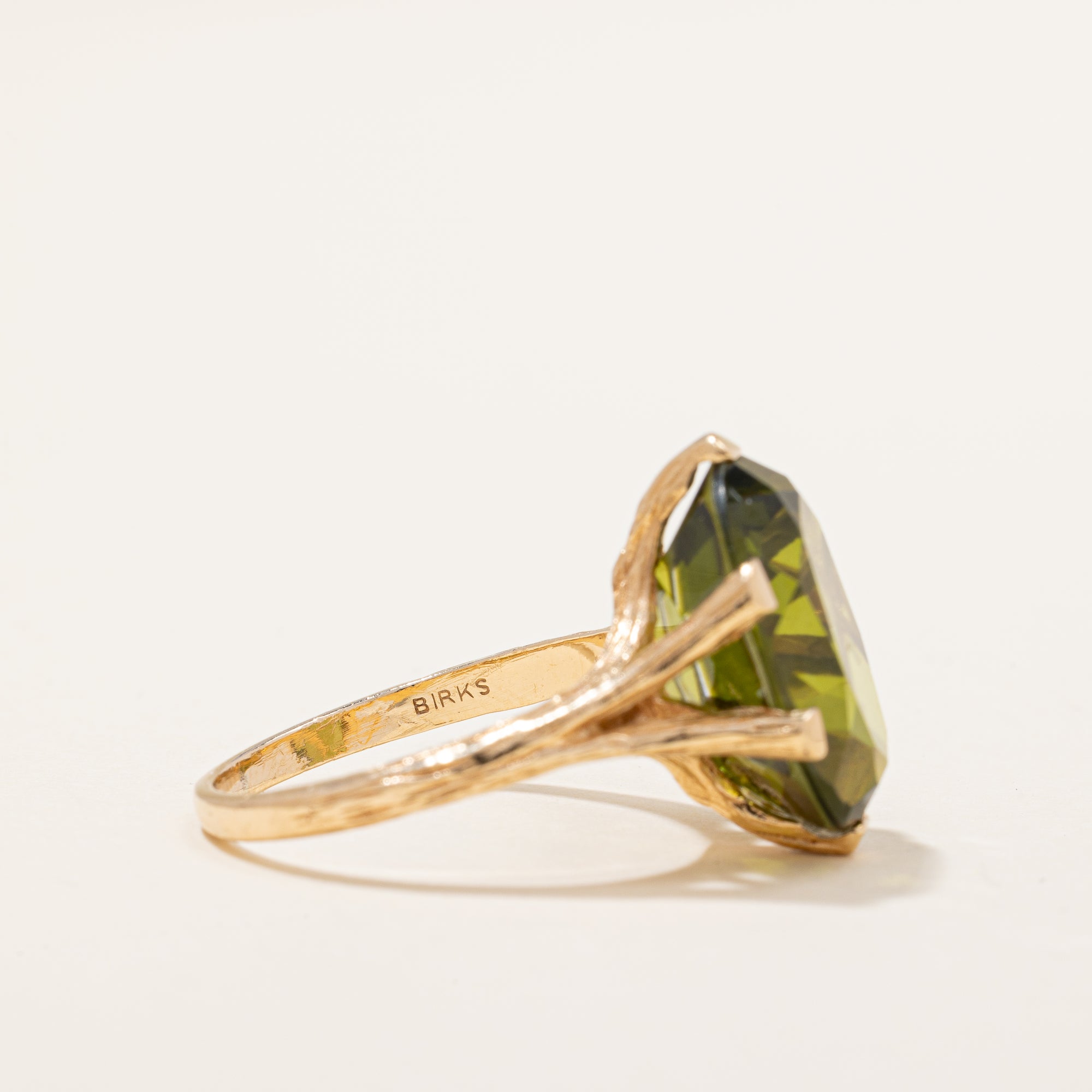 'Birks' Glass Cocktail Ring | 10.00ct | SZ 7.5 |