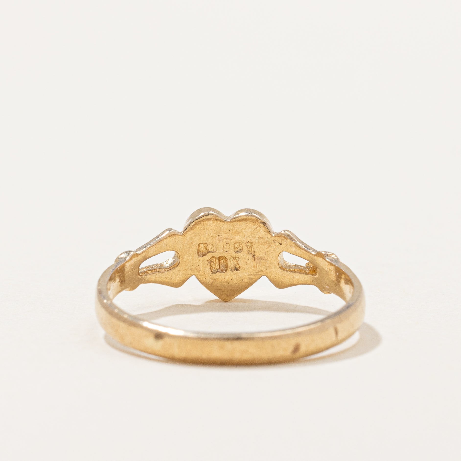 10k Yellow Gold Heart Ring | SZ 2.5 |