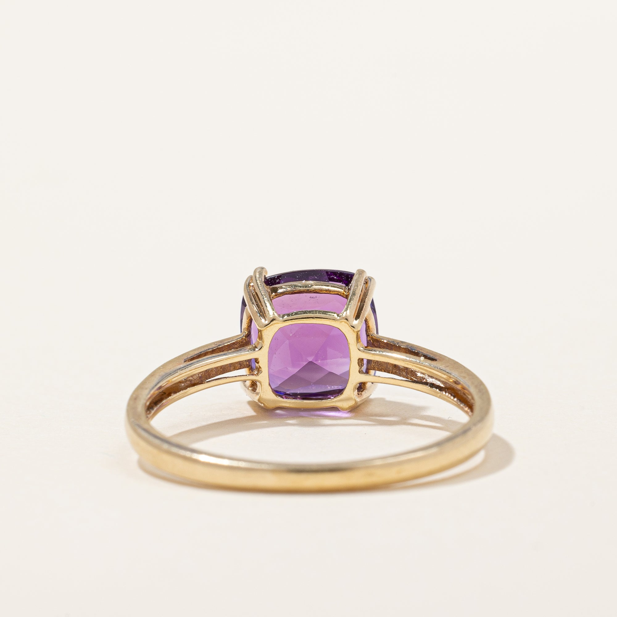 Amethyst & Diamond Cocktail Ring | 1.70ct, 0.03ctw | SZ 7.25 |