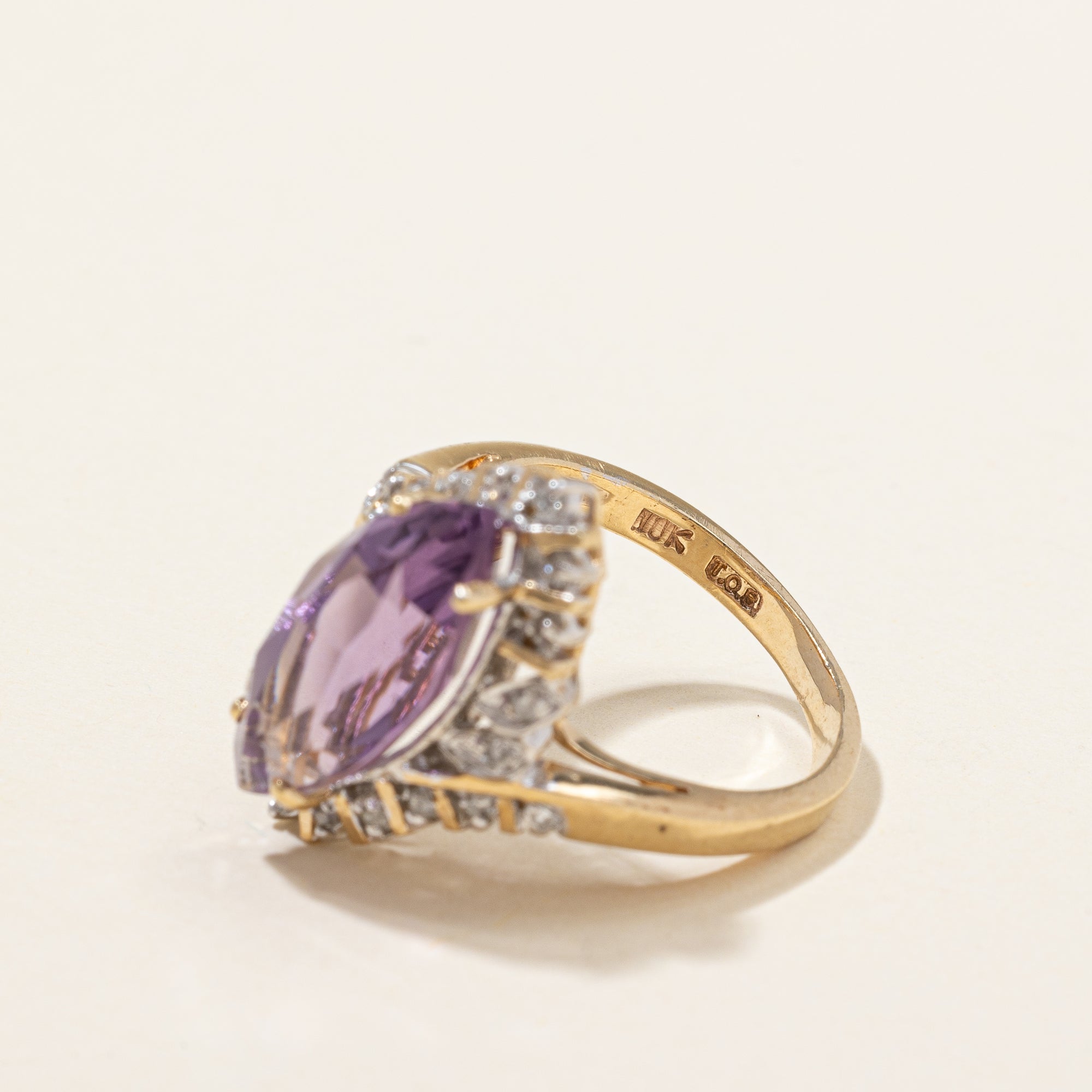 Amethyst & Diamond Cocktail Ring | 0.10ctw | SZ 4 |