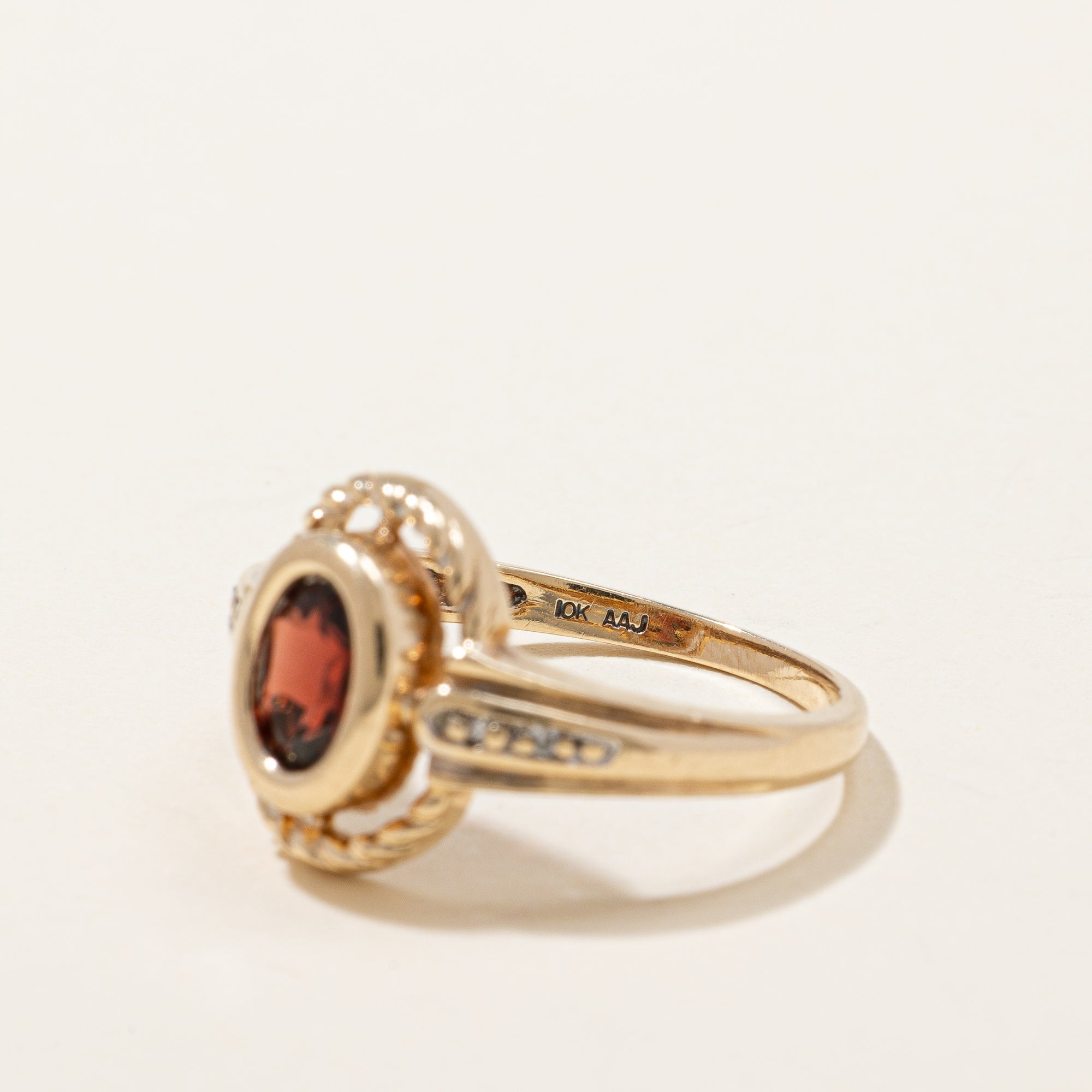 Garnet Cocktail Ring | 0.70ct | SZ 6.5 |