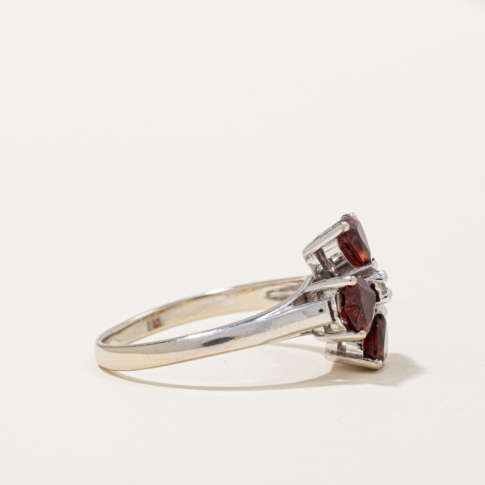 Garnet Heart & Diamond Ring | 1.80ctw, 0.02ct | SZ 7.5 |