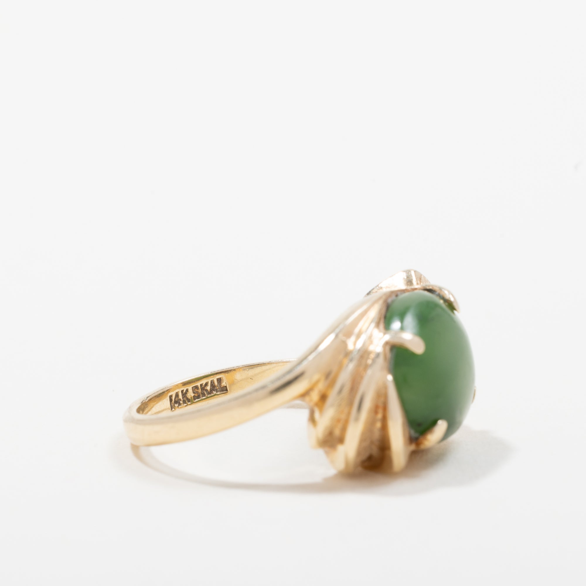 14k Yellow Gold 4-Prong Solitaire Nephrite Jade Ring | SZ 6.5