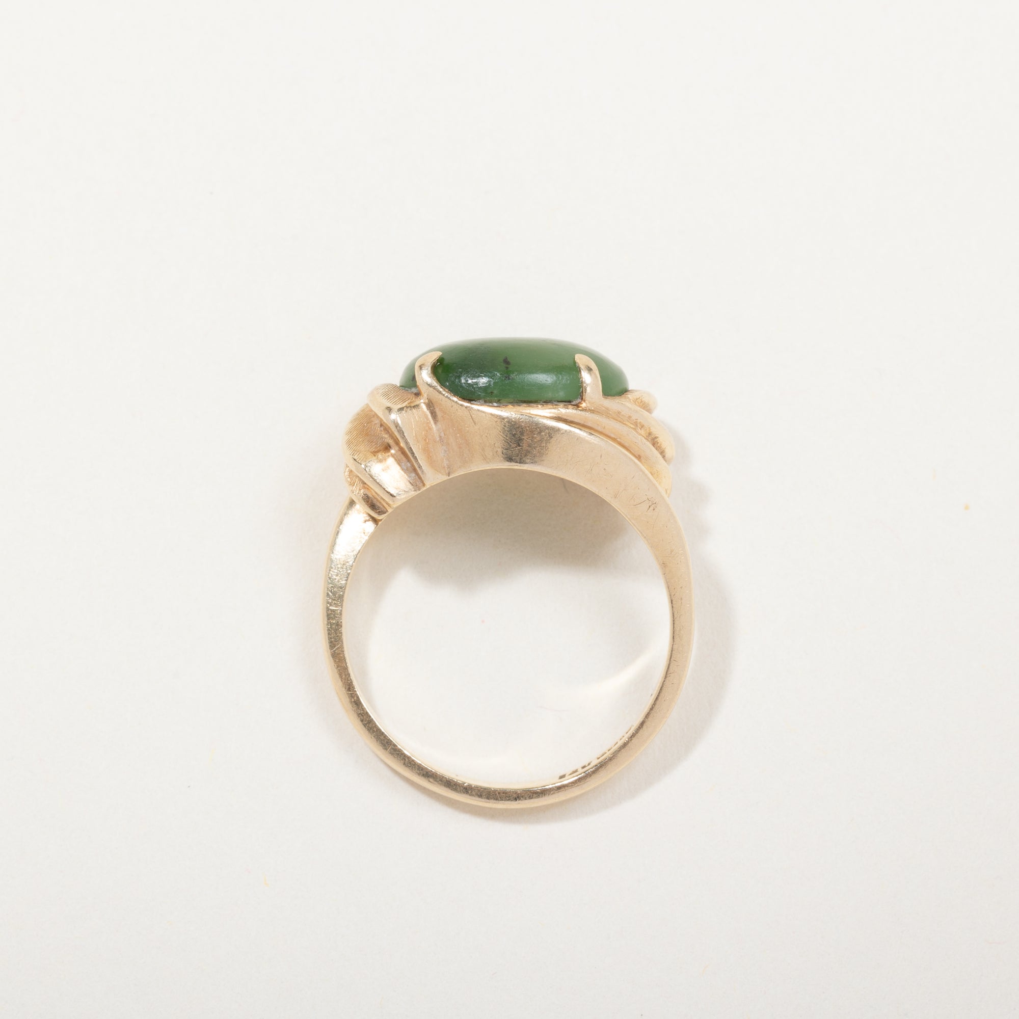 14k Yellow Gold 4-Prong Solitaire Nephrite Jade Ring | SZ 6.5