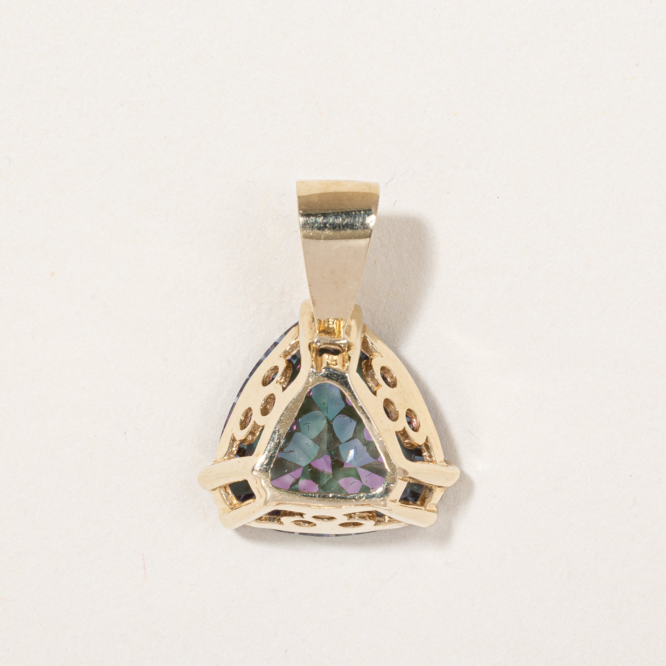 Mystic Quartz Pendant | 9.10ct |  30x18mm