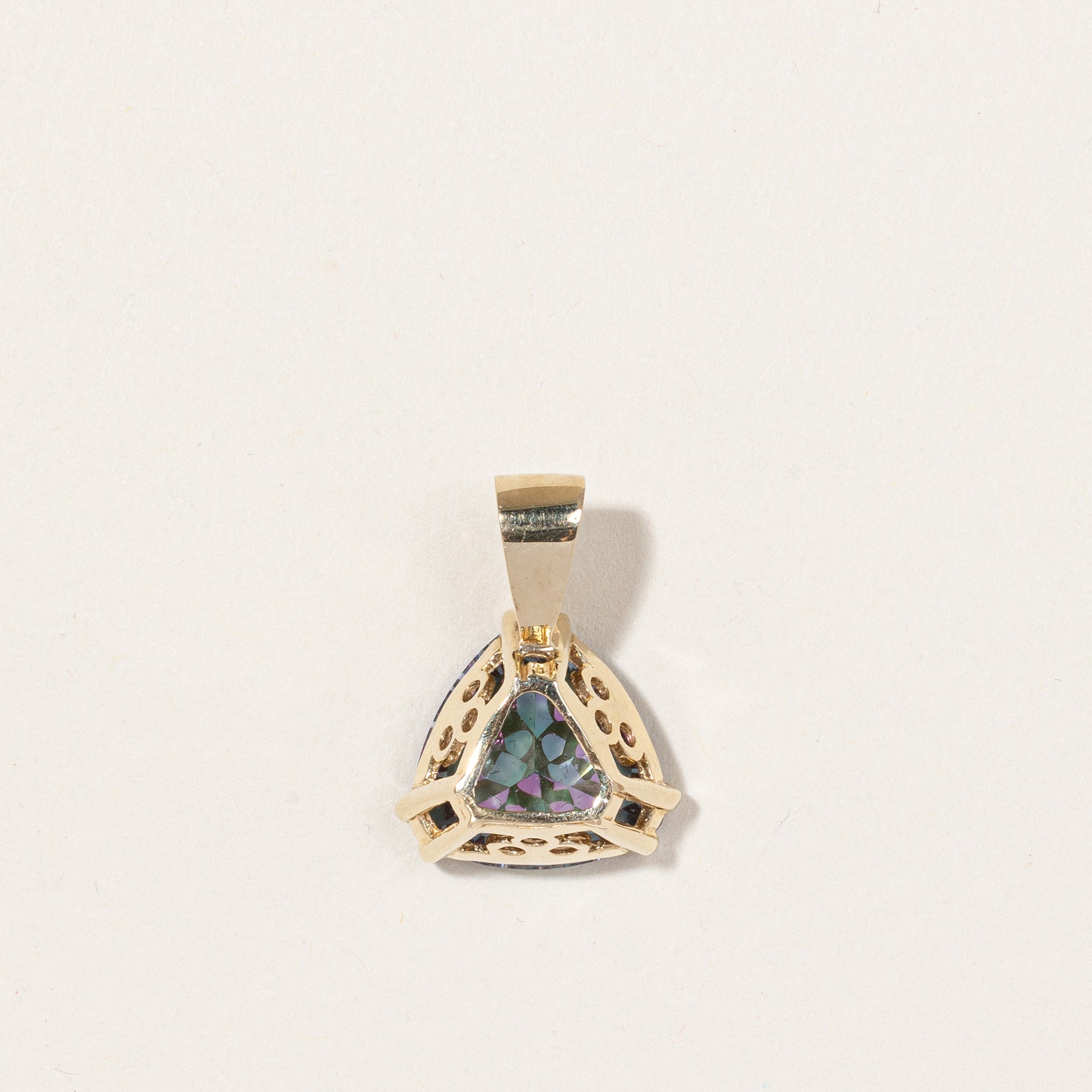 Mystic Quartz Pendant | 9.10ct |  30x18mm
