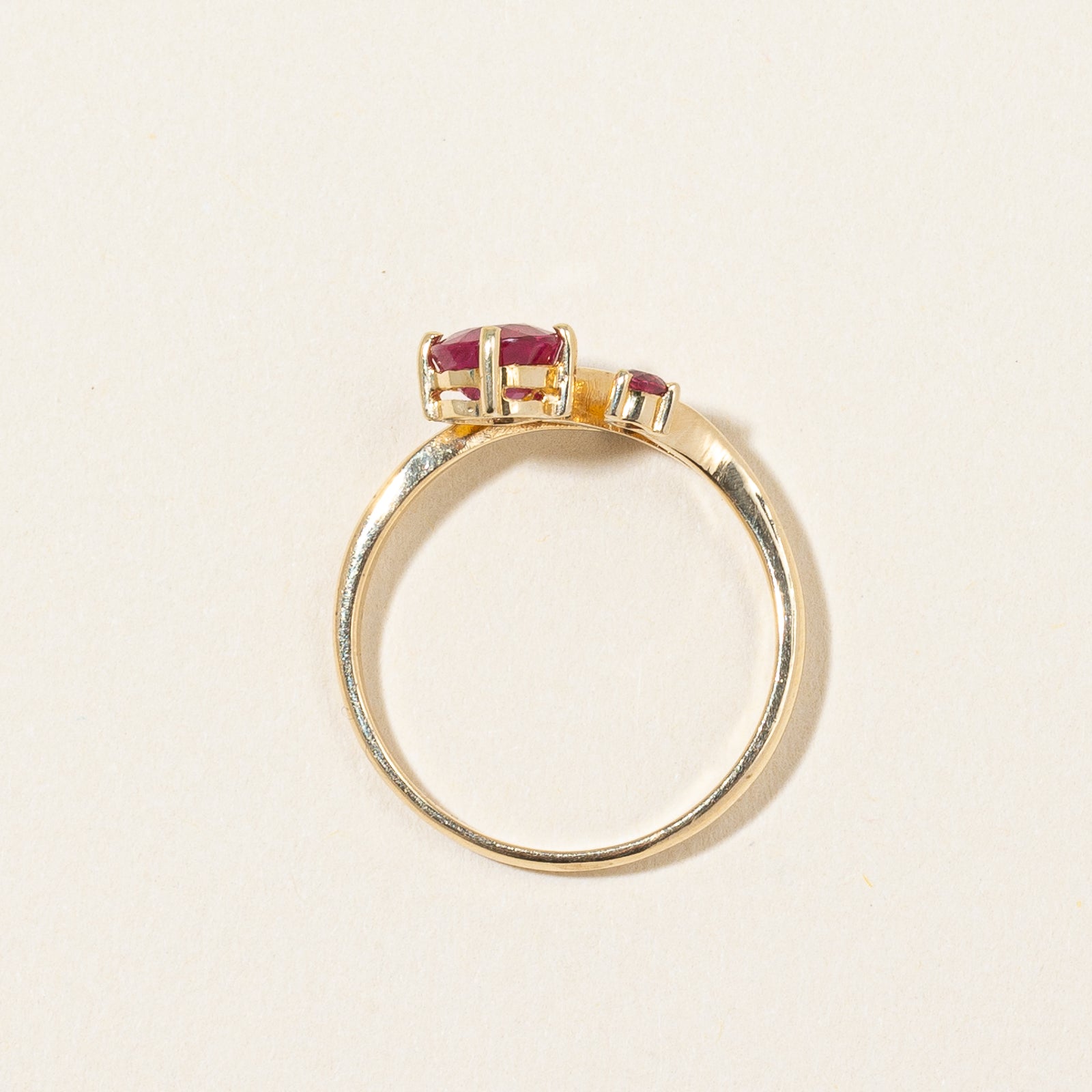 Ruby & Diamond Ring | 0.63ctw, 0.01ct | SZ 6 |