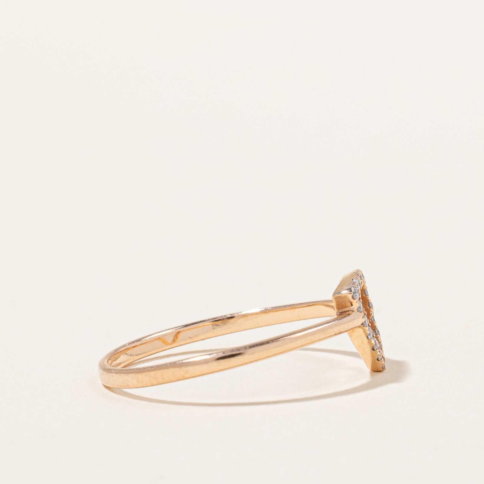 Diamond Soft Triangle Ring | 0.07ctw | SZ 7.25 |