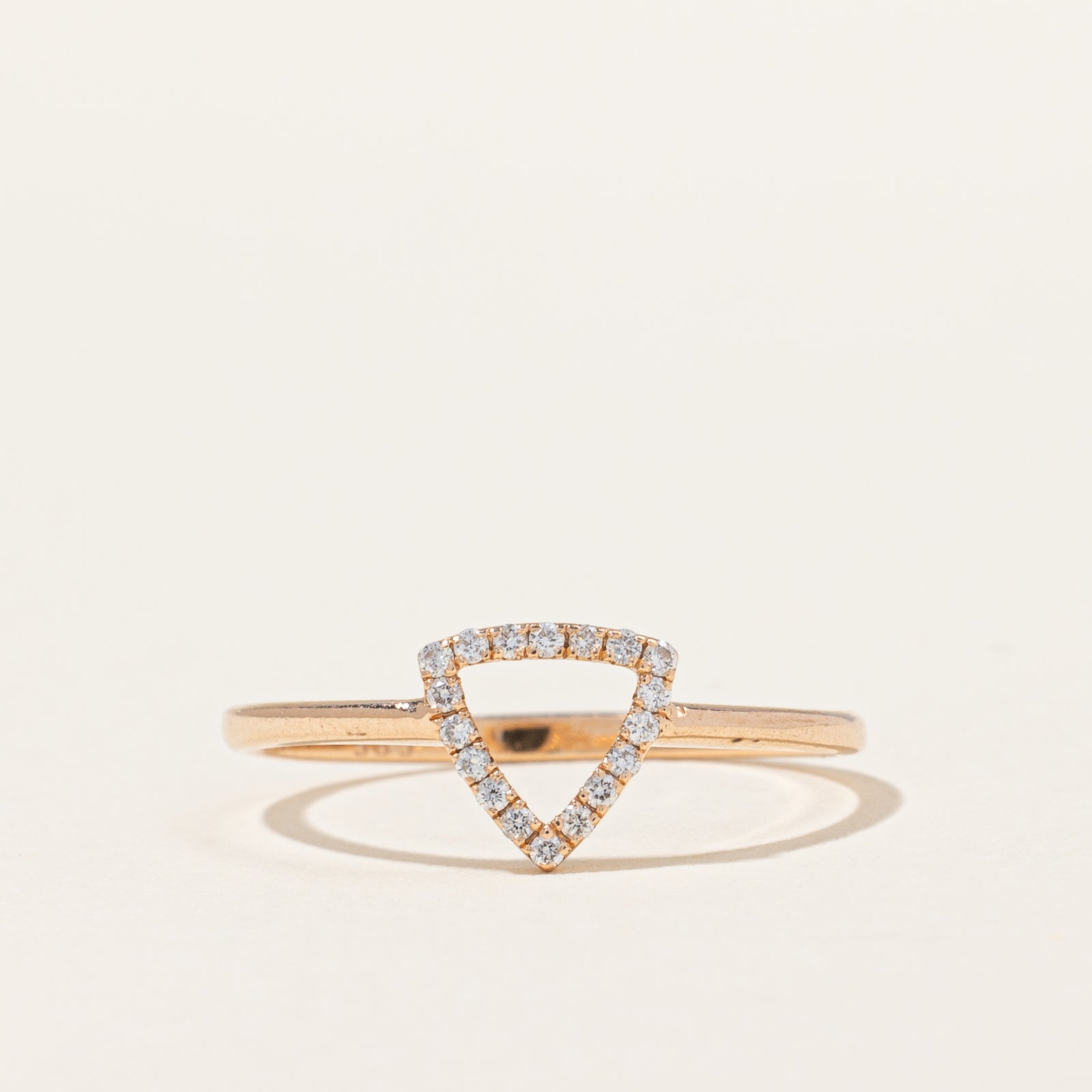 Diamond Soft Triangle Ring | 0.07ctw | SZ 7.25 |